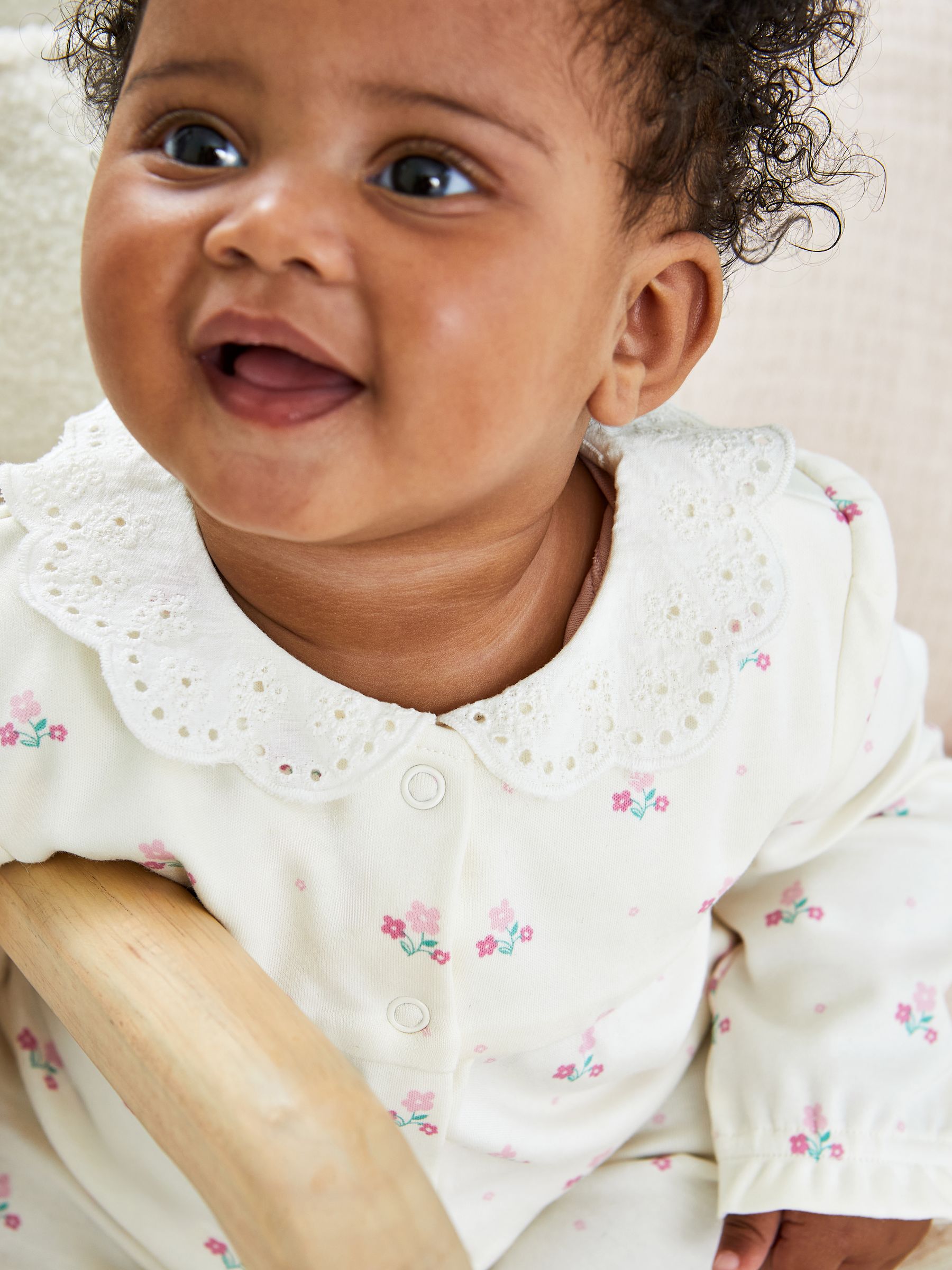 White Floral Pretty Printed Collar Sleepsuit - Image 4 of 7