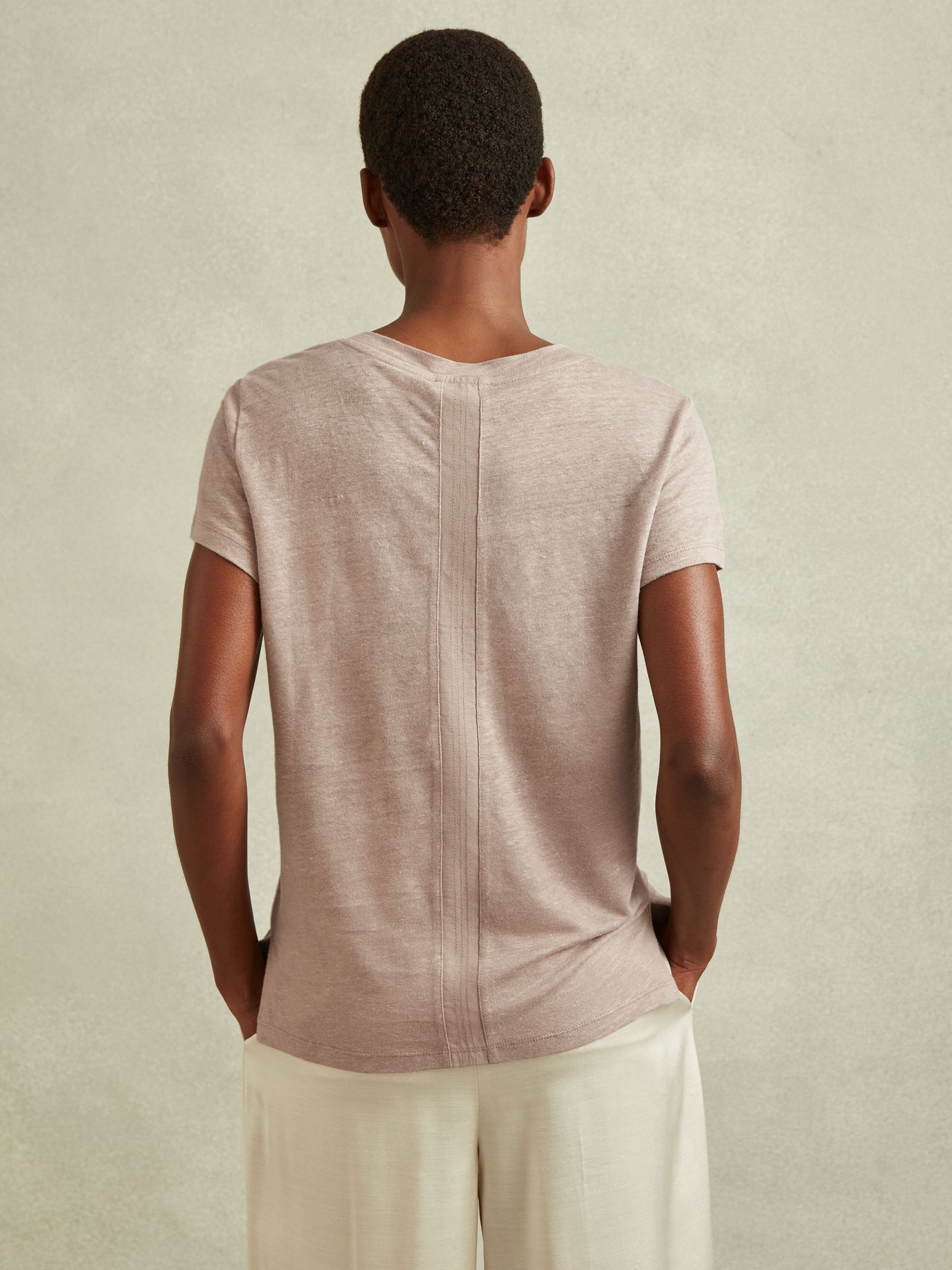 Marled Linen V Neck T-Shirt in Mink - Image 3 of 6
