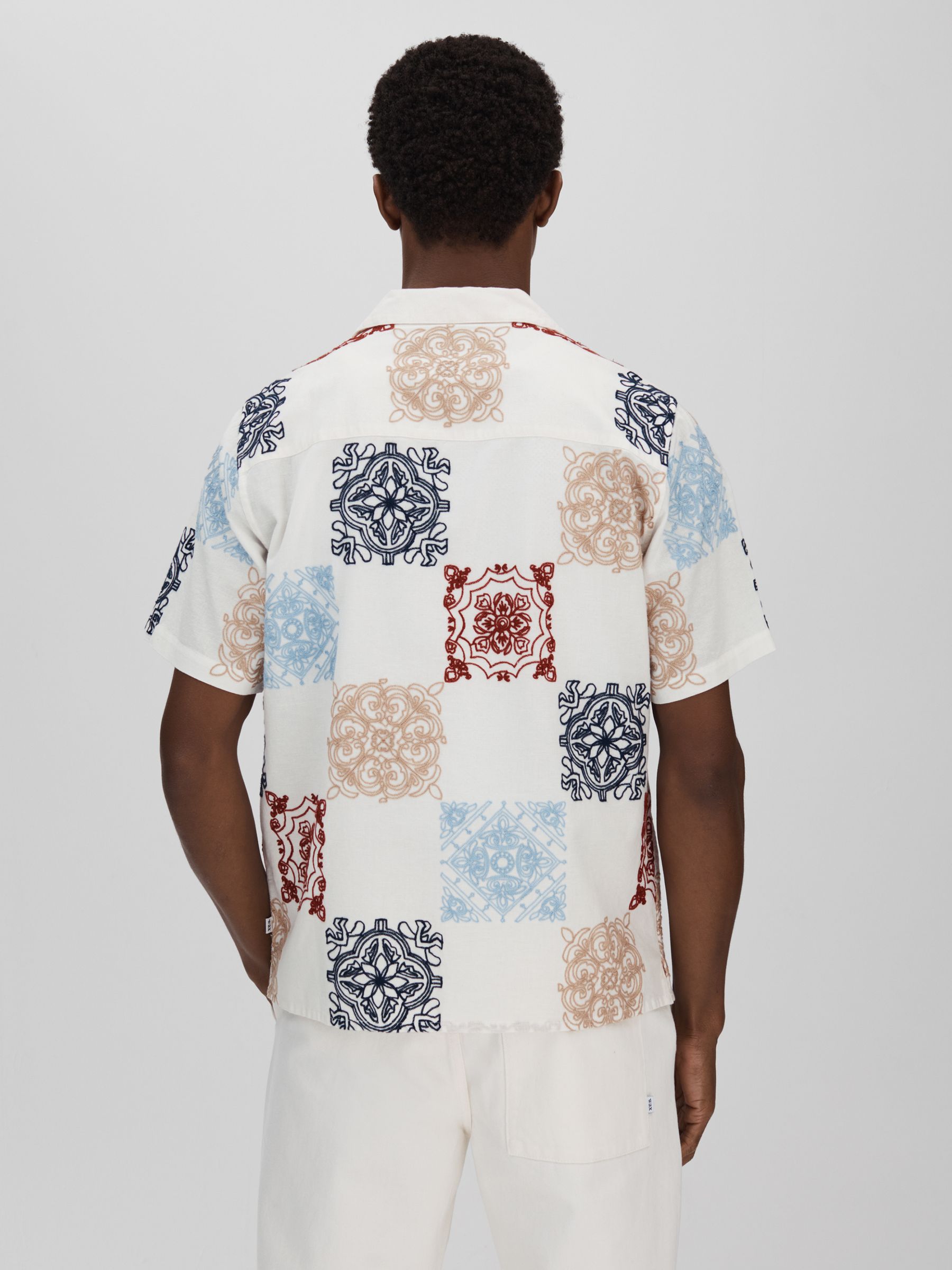 Wax London Relaxed Cotton Linen Embroidered Shirt in Multi - Image 5 of 6
