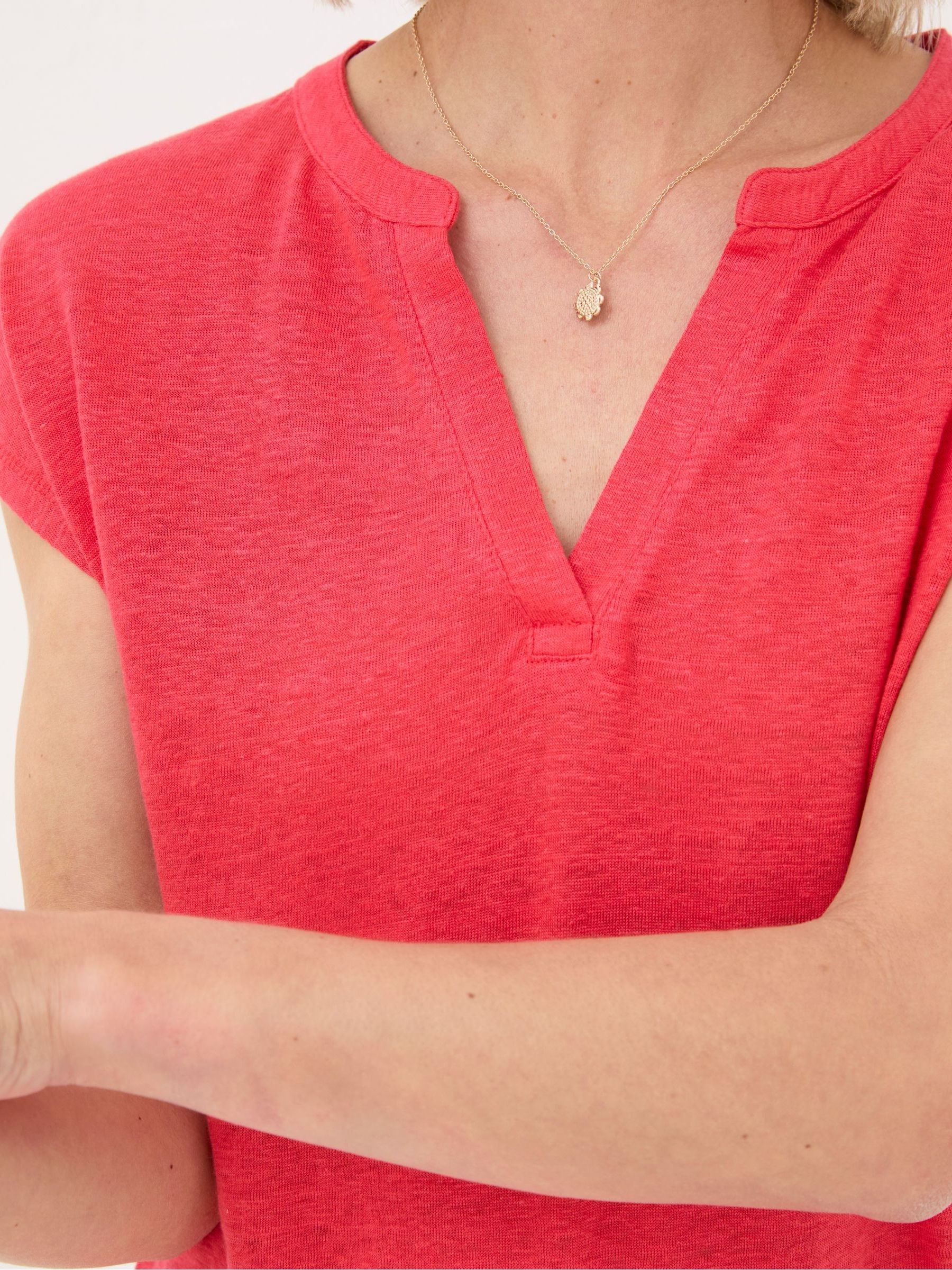 Red Linen Notch Neck Top - Image 3 of 4