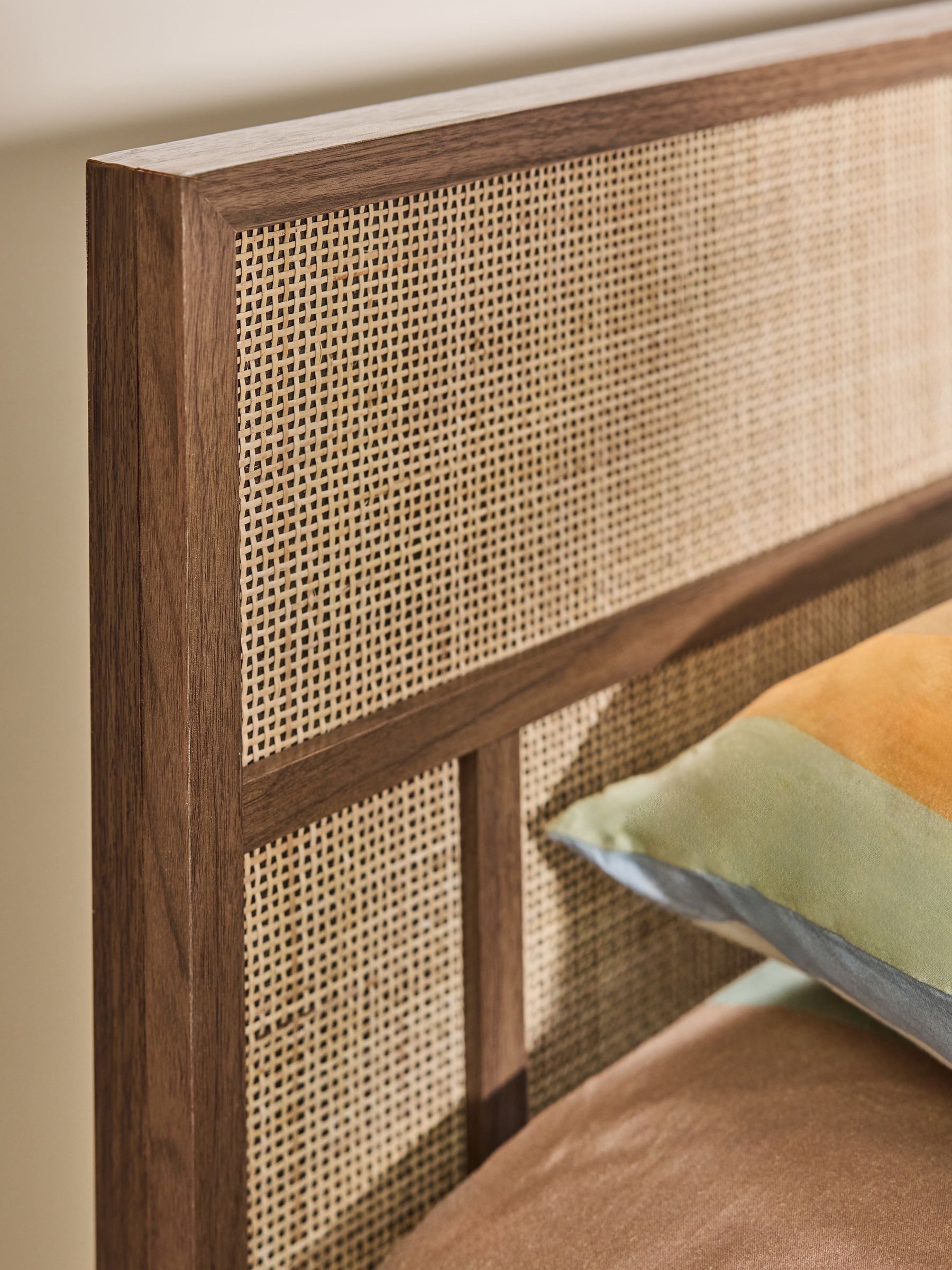 Pavia Rattan Accent Bed in Dark Oak Effect - Image 3 of 5