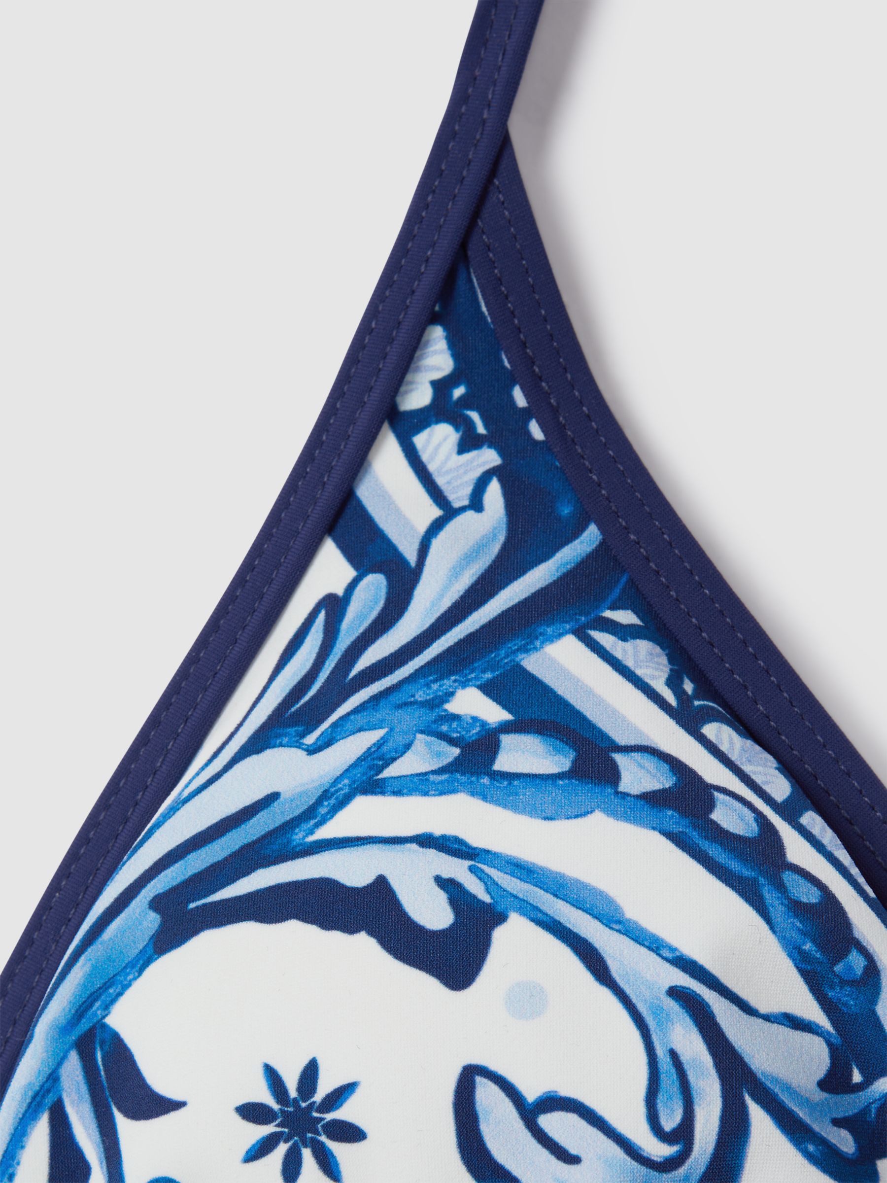 Printed Contrast Trim Bikini Top in Blue Print - Image 5 of 5