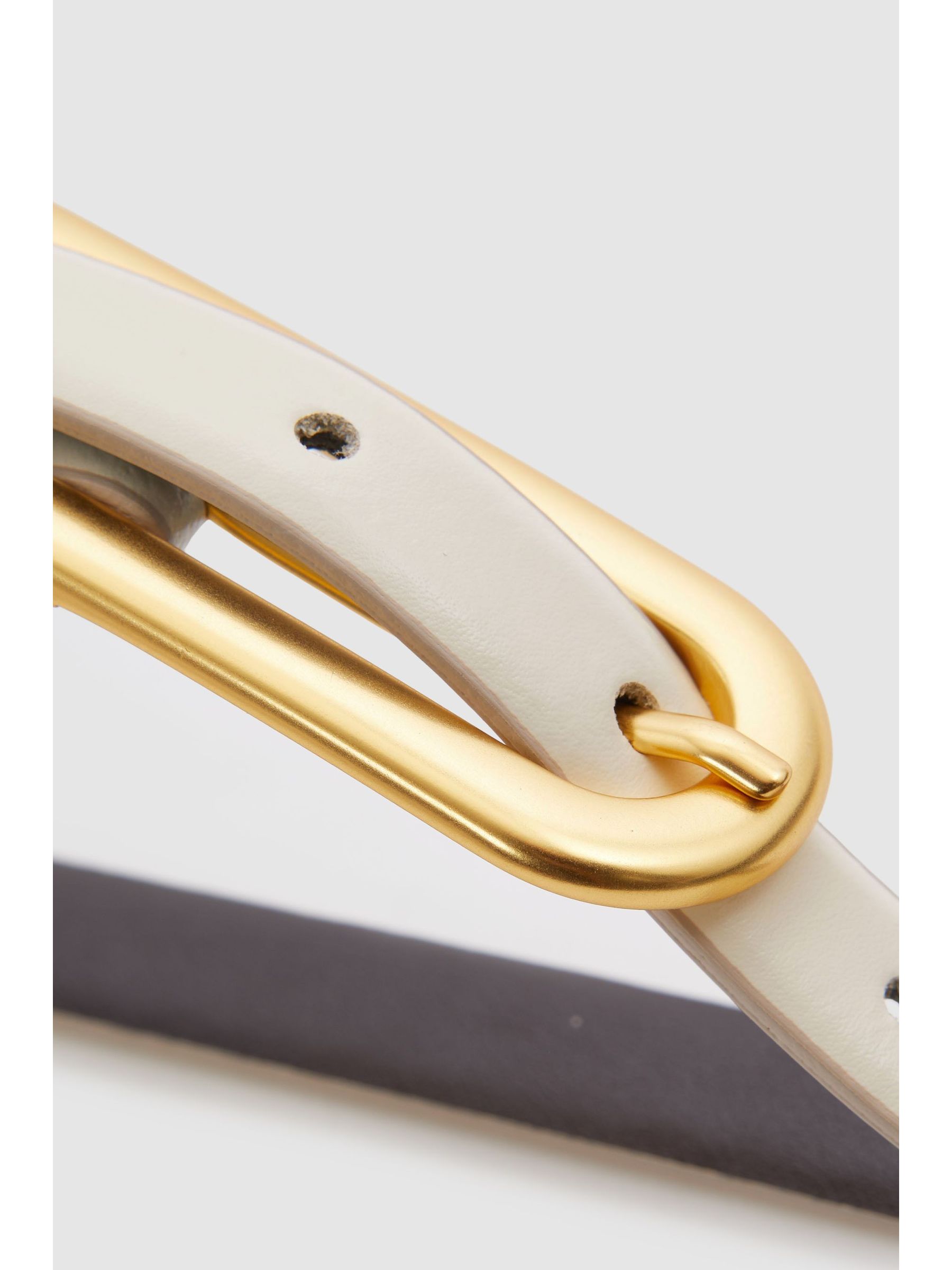 Thin Leather Elongated Buckle Belt in Off White - Image 4 of 4