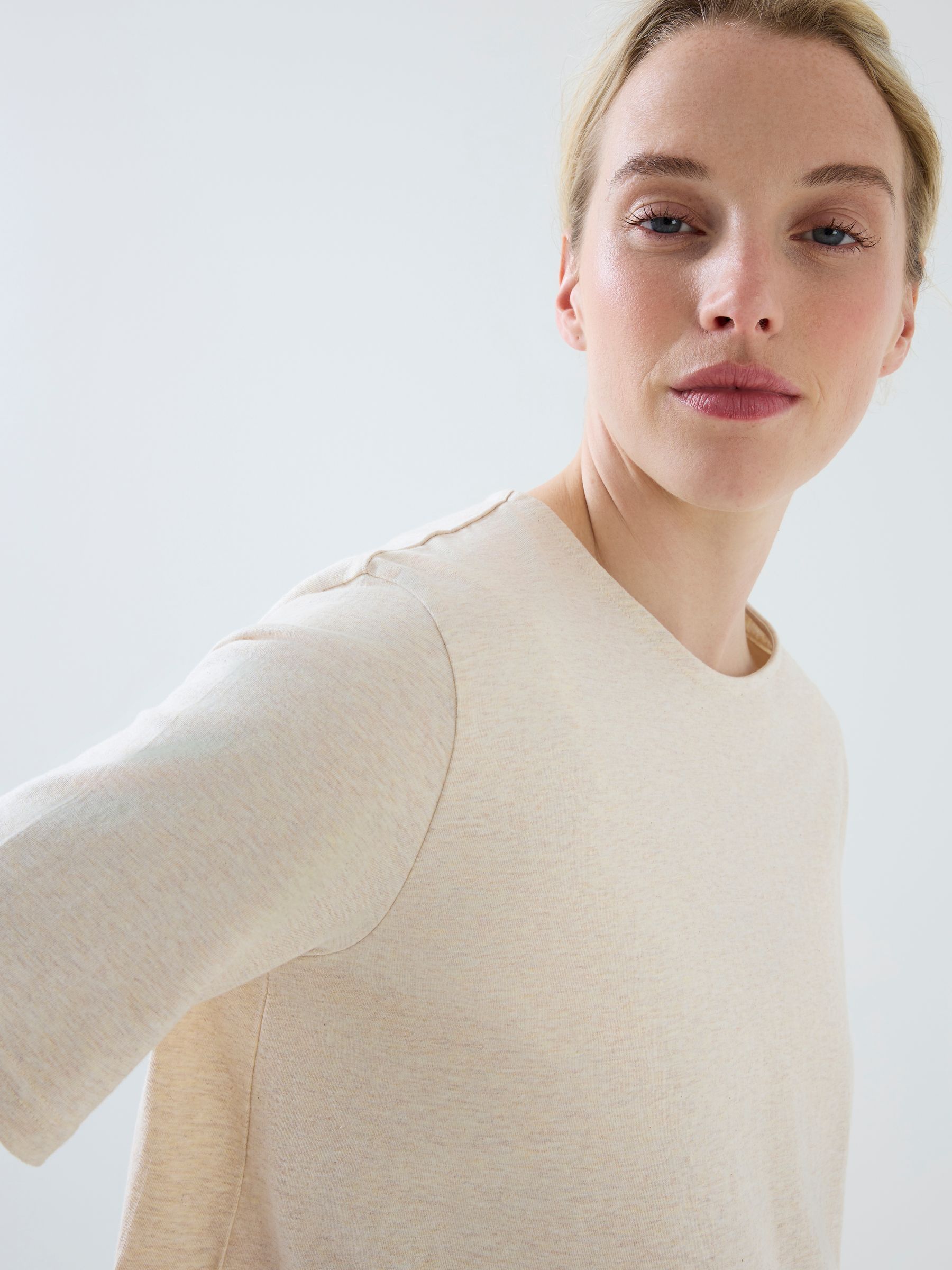 Oatmeal Oversized Boyfriend Maternity T-Shirt - Image 5 of 6
