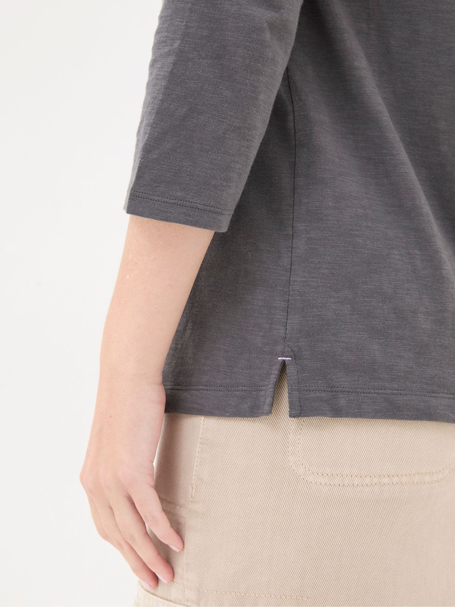 Grey Porter T-Shirt - Image 3 of 4
