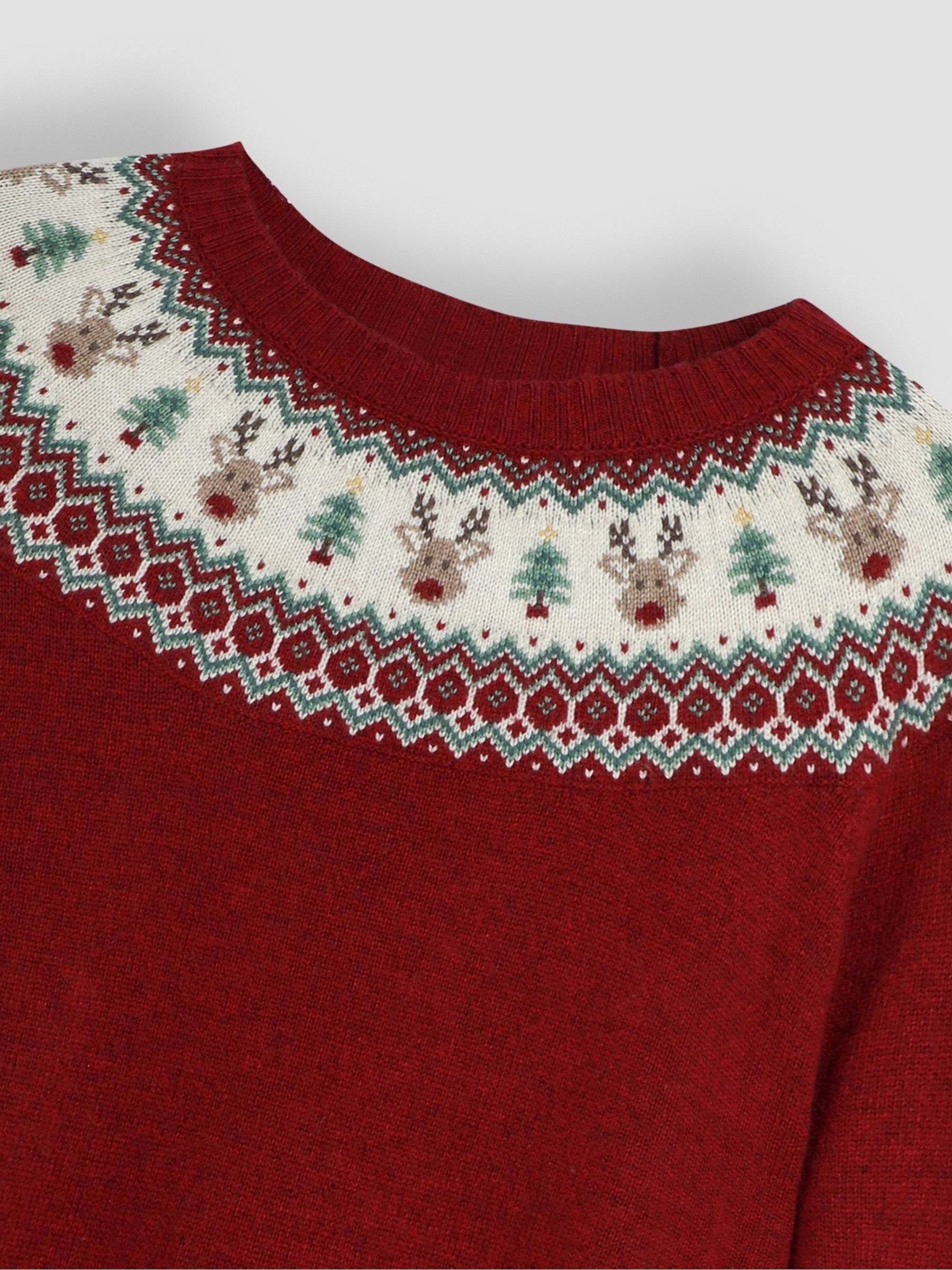Red Men's Reindeer Fair Isle Pattern Jumper - Image 4 of 4