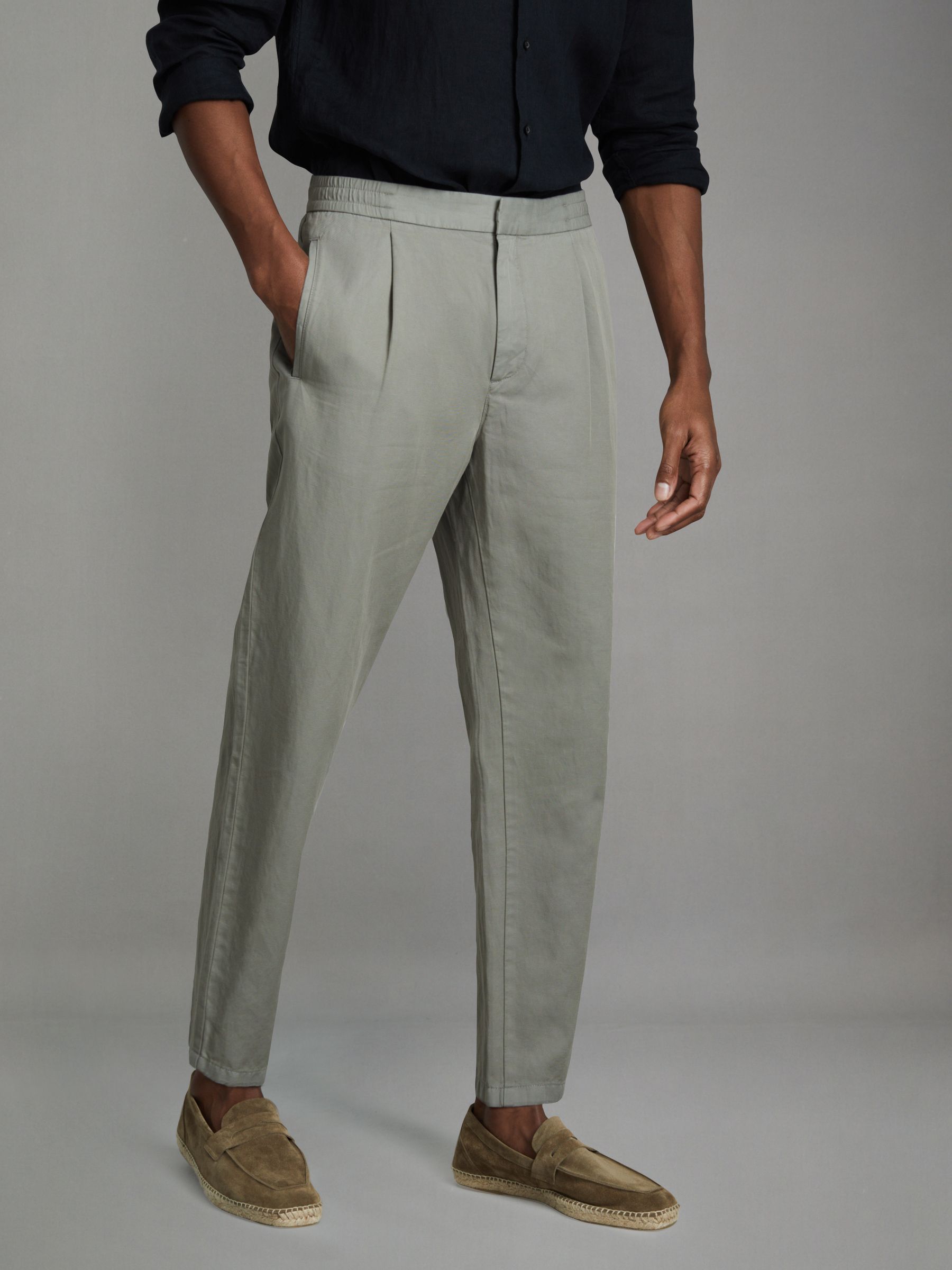 Relaxed Cotton/Linen Blend Elasticated Waist Trousers in Pistachio - Image 3 of 6