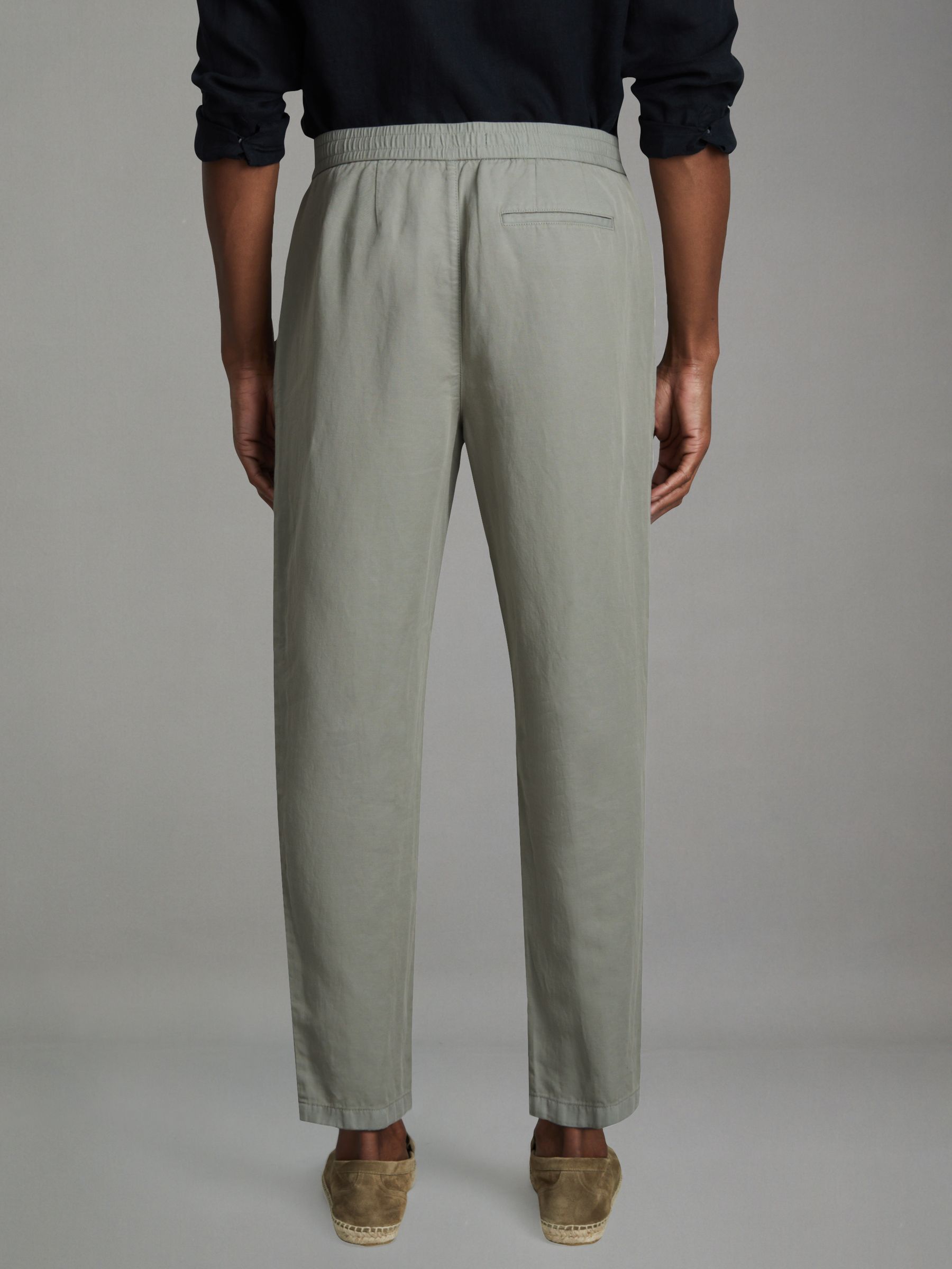 Relaxed Cotton/Linen Blend Elasticated Waist Trousers in Pistachio - Image 5 of 6