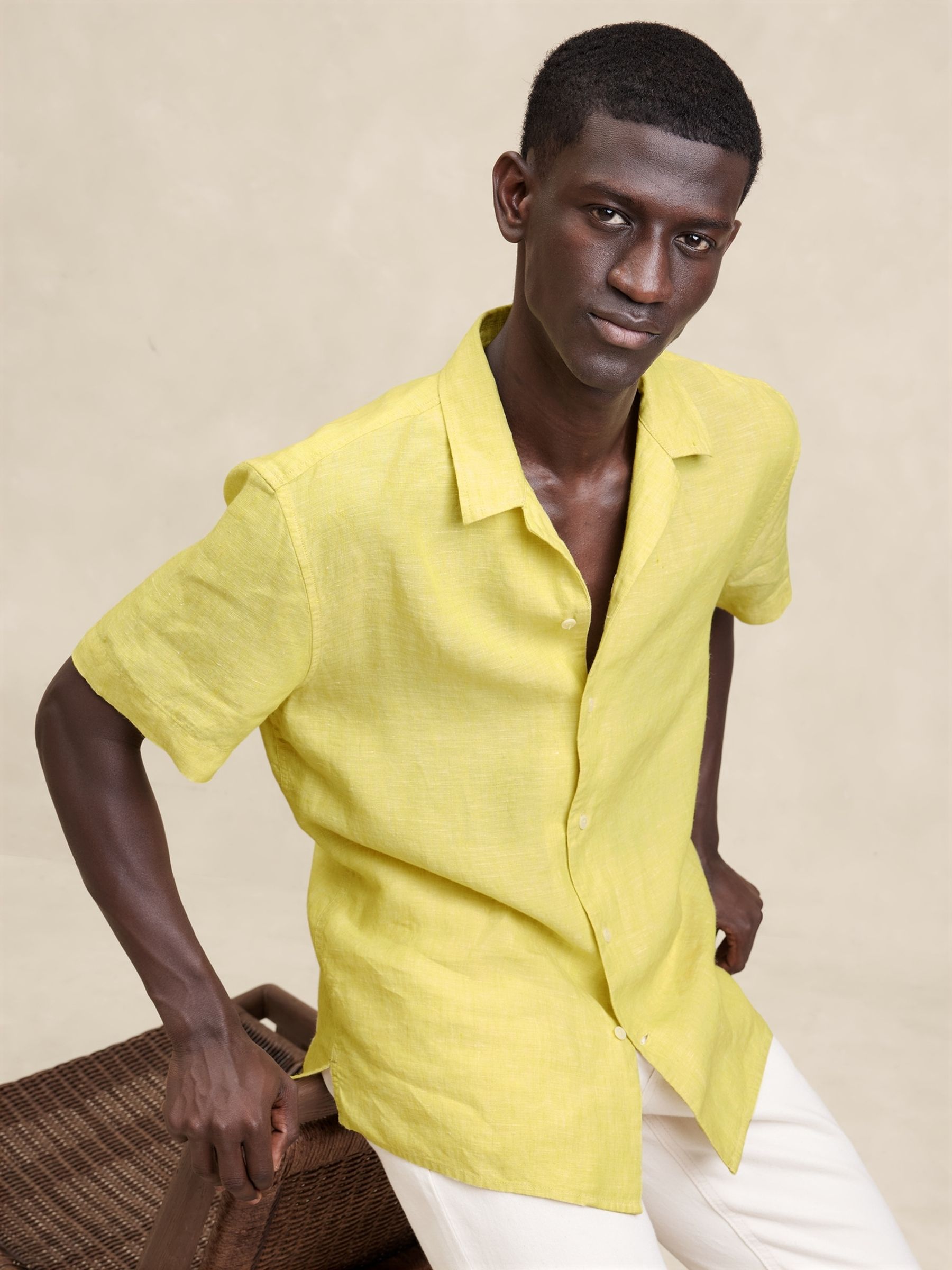 Banana Republic Yellow Castelleto Linen Resort Shirt - Image 1 of 1