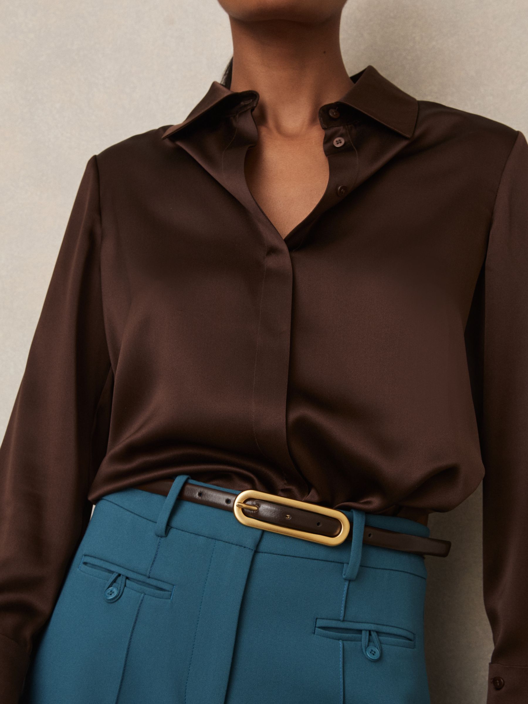 Thin Leather Elongated Buckle Belt in Chocolate - Image 2 of 4