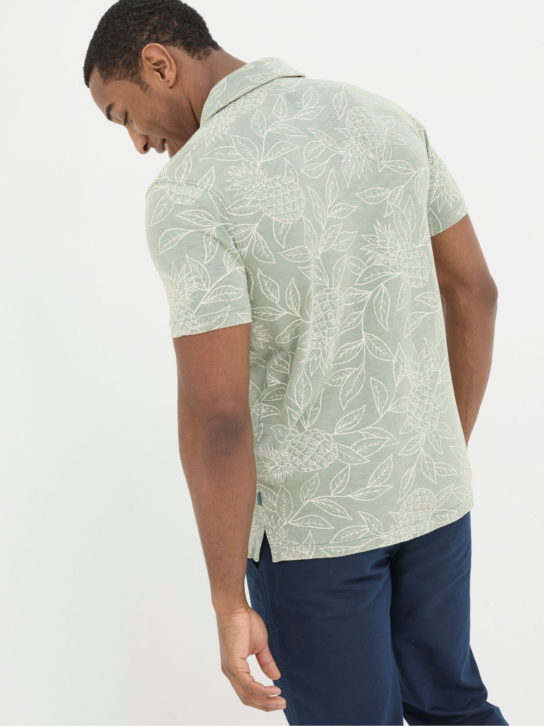 Truro Green Leaf Jersey Shirt - Image 2 of 5