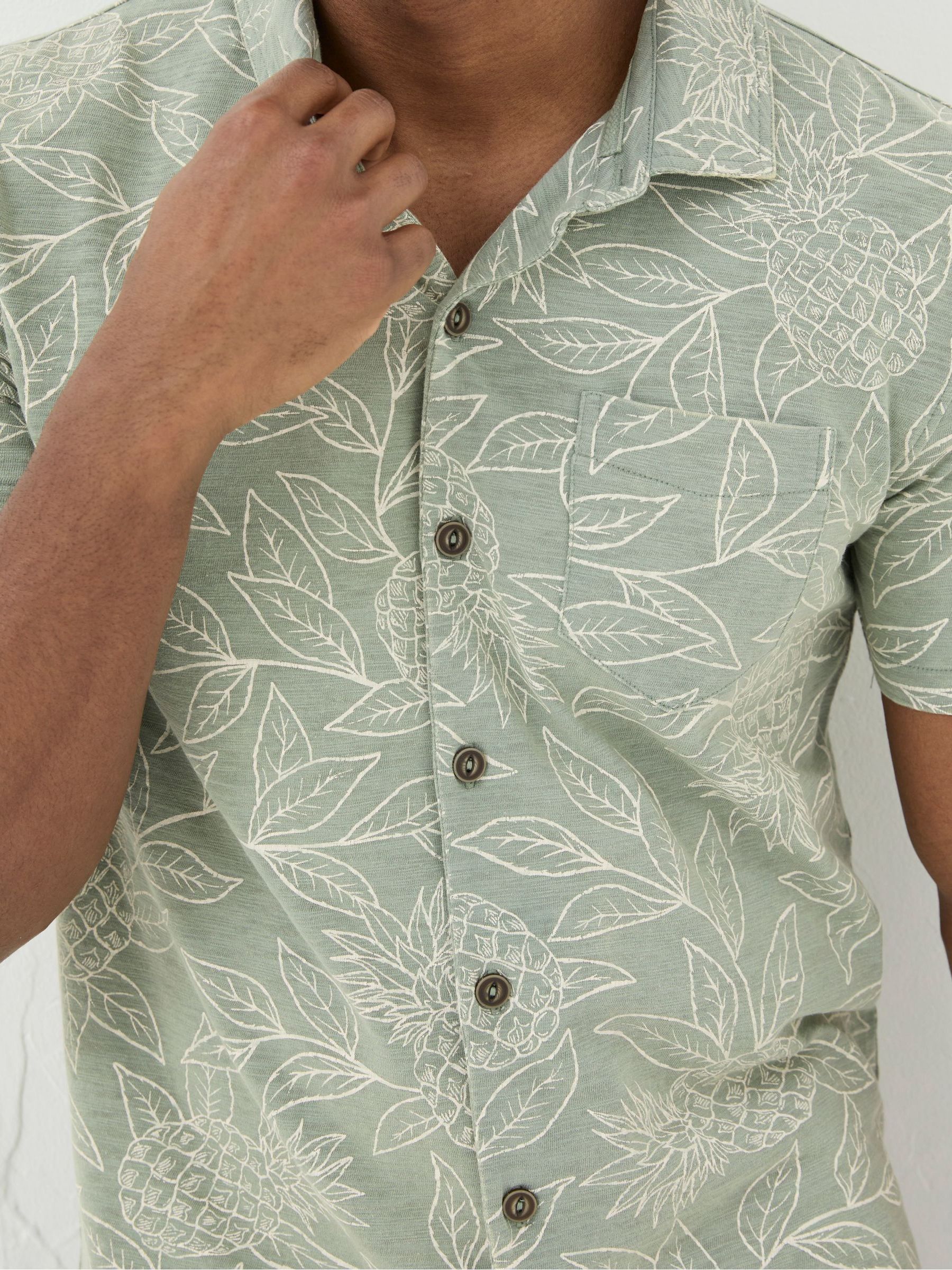 Truro Green Leaf Jersey Shirt - Image 4 of 5