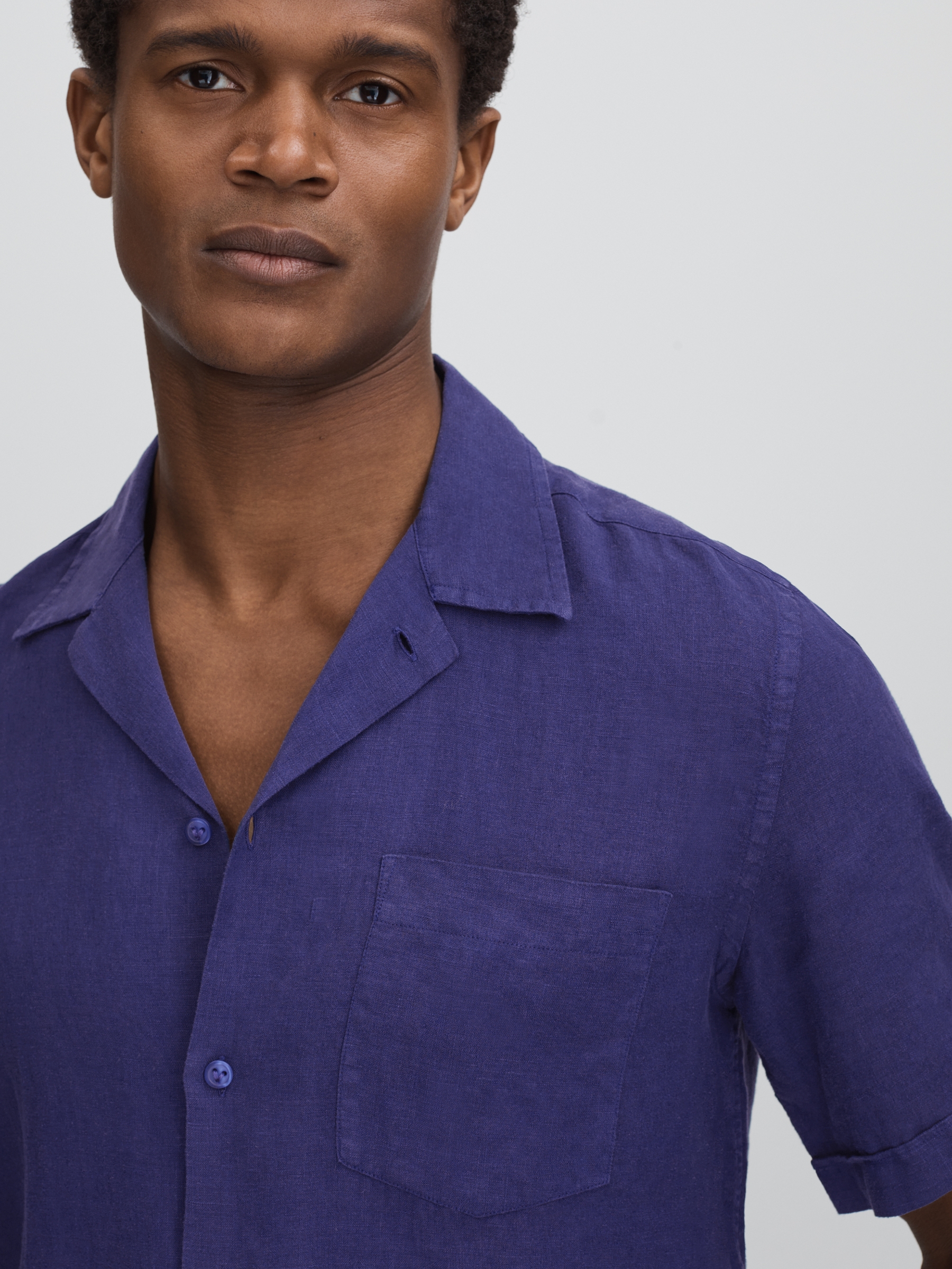 Vilebrequin Linen Shirt in Navy - Image 4 of 6