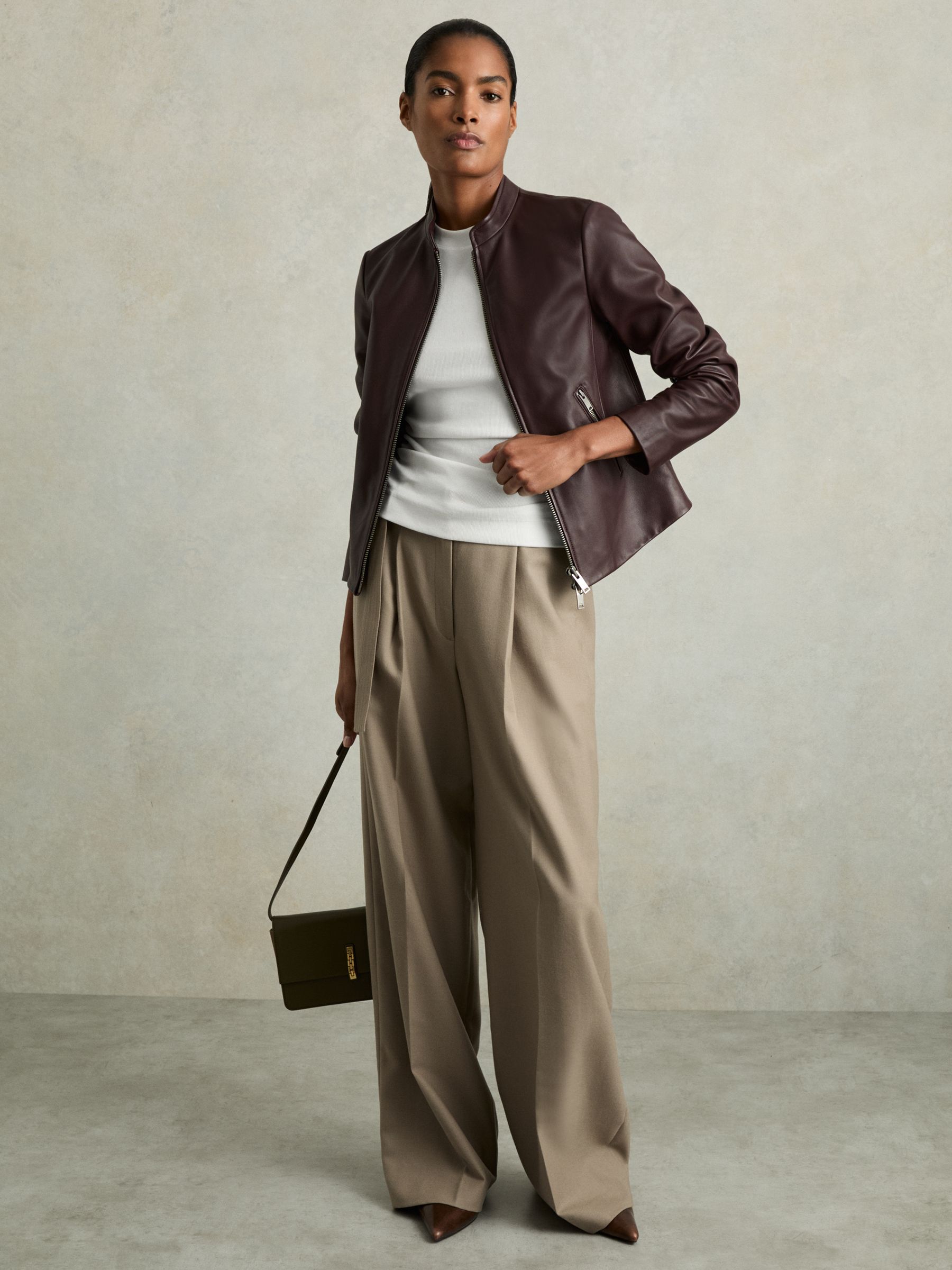 Ribbed Ruched Waist Vest in White - Image 3 of 6