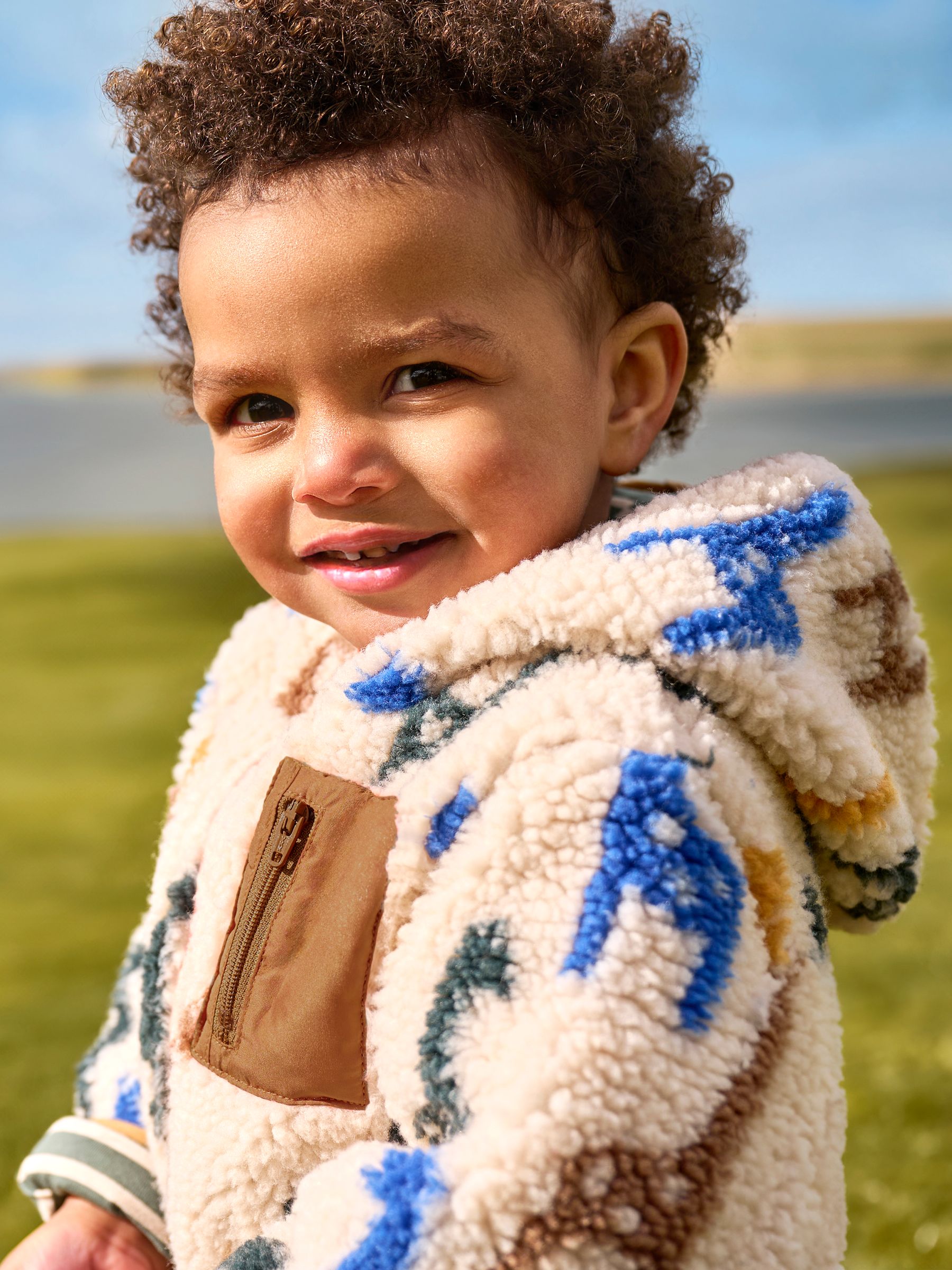 Natural Giraffe Printed Fleece - Image 3 of 10