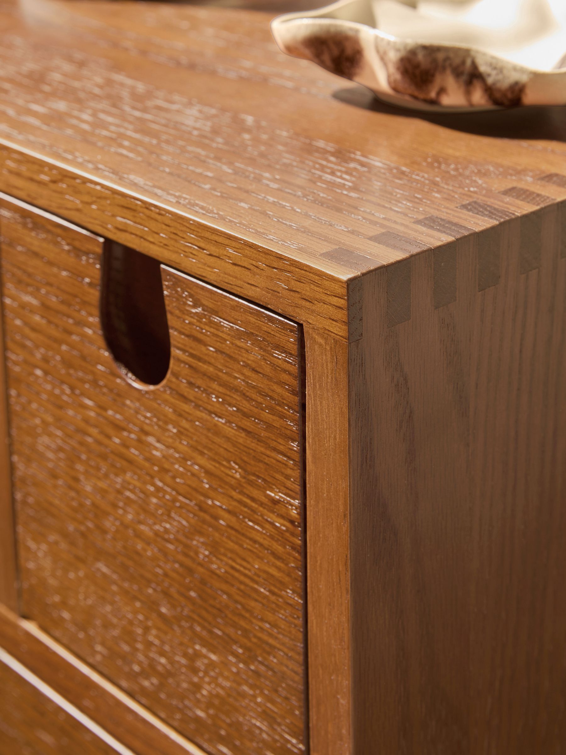 Penn 3 Drawer Bedside Table in Dark Oak - Image 3 of 5