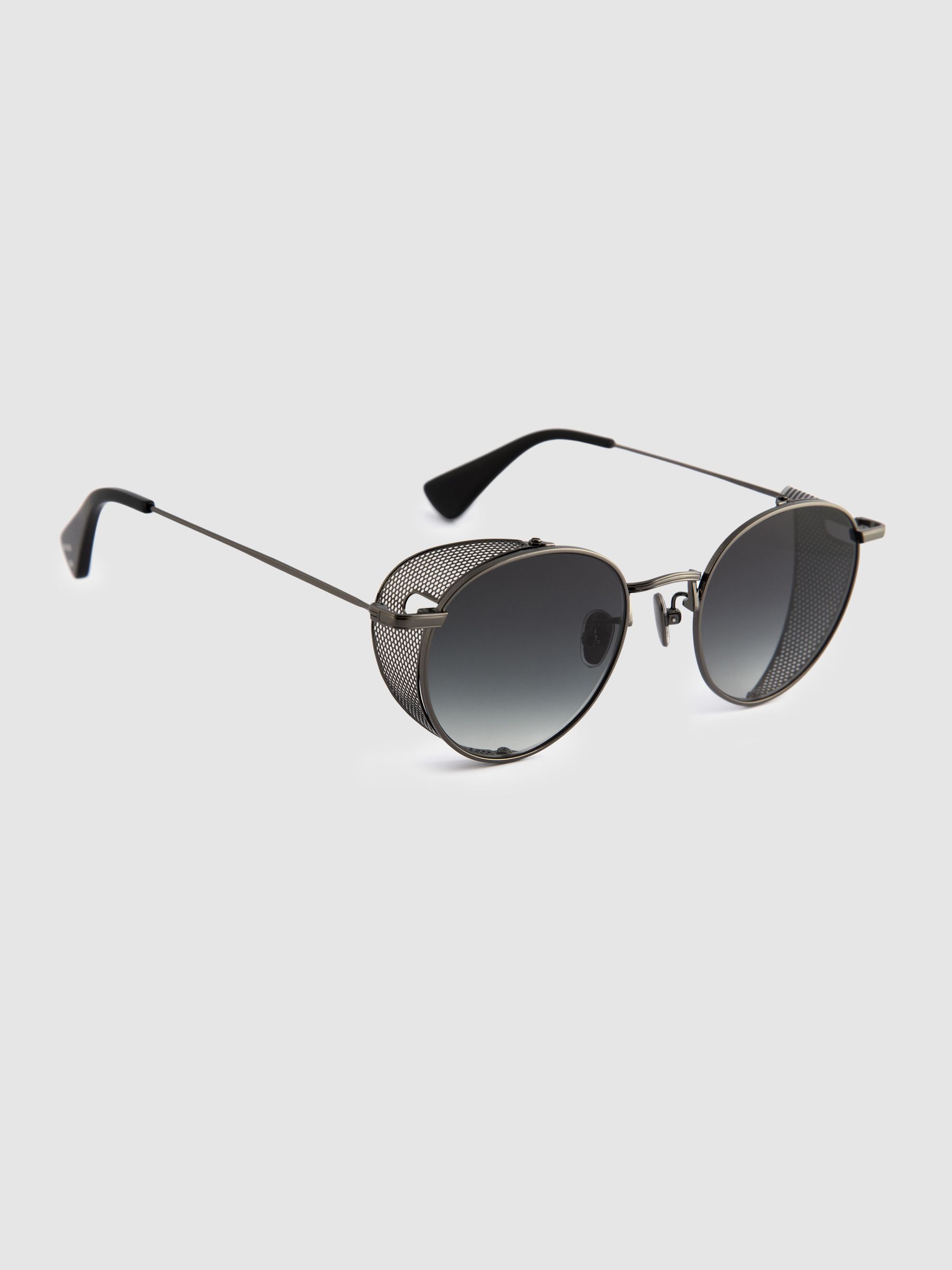 Curry and Paxton Side Shield Sunglasses in Gunmetal - Image 3 of 4