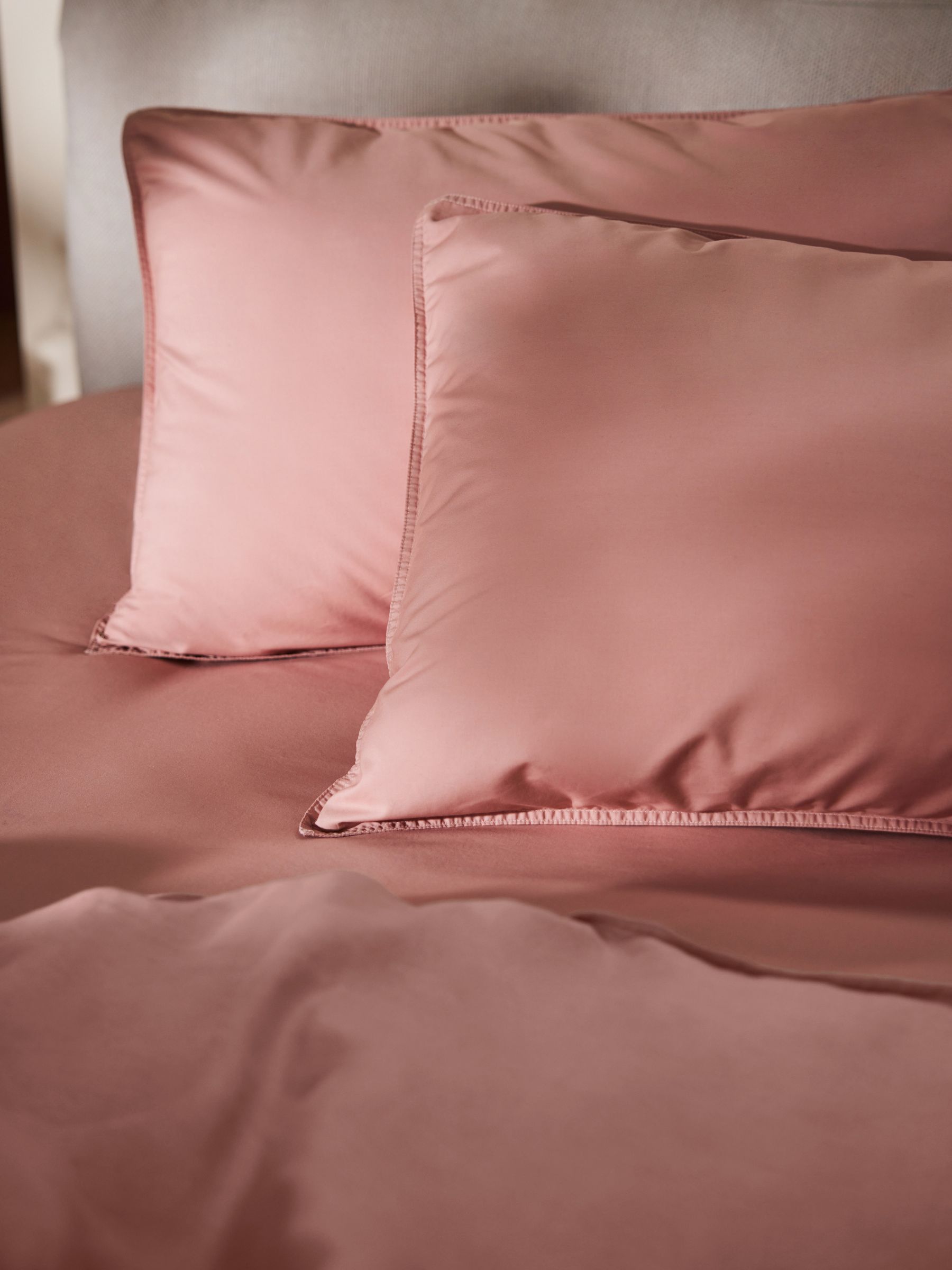 Cosy Washed Cotton Pillowcase Set of 2 in Dusty Rose - Image 2 of 4