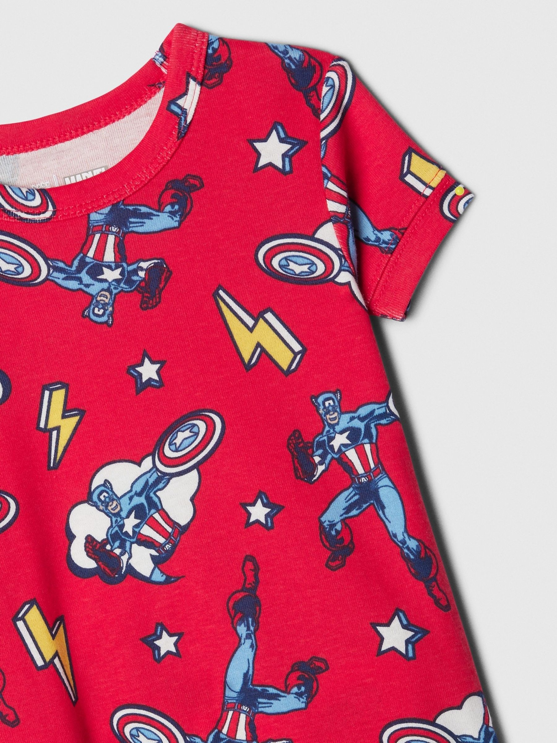 Red Marvel Captain America Organic Cotton Marvel Pyjama Set (6mths-5yrs) - Image 3 of 3