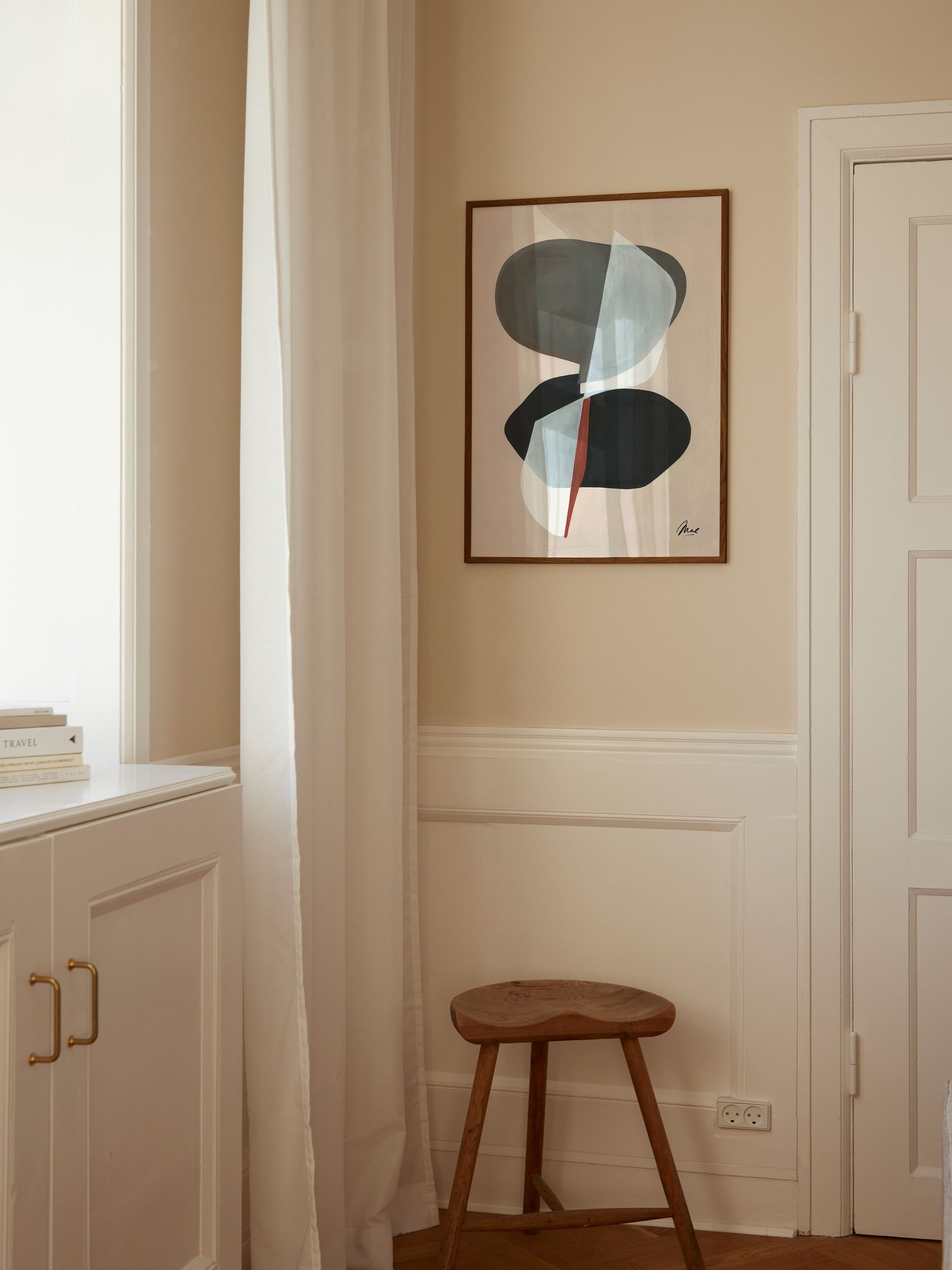 Paper Collective Grey Composition 01 Framed Wall Art Print in Dark Oak Frame - Image 4 of 4