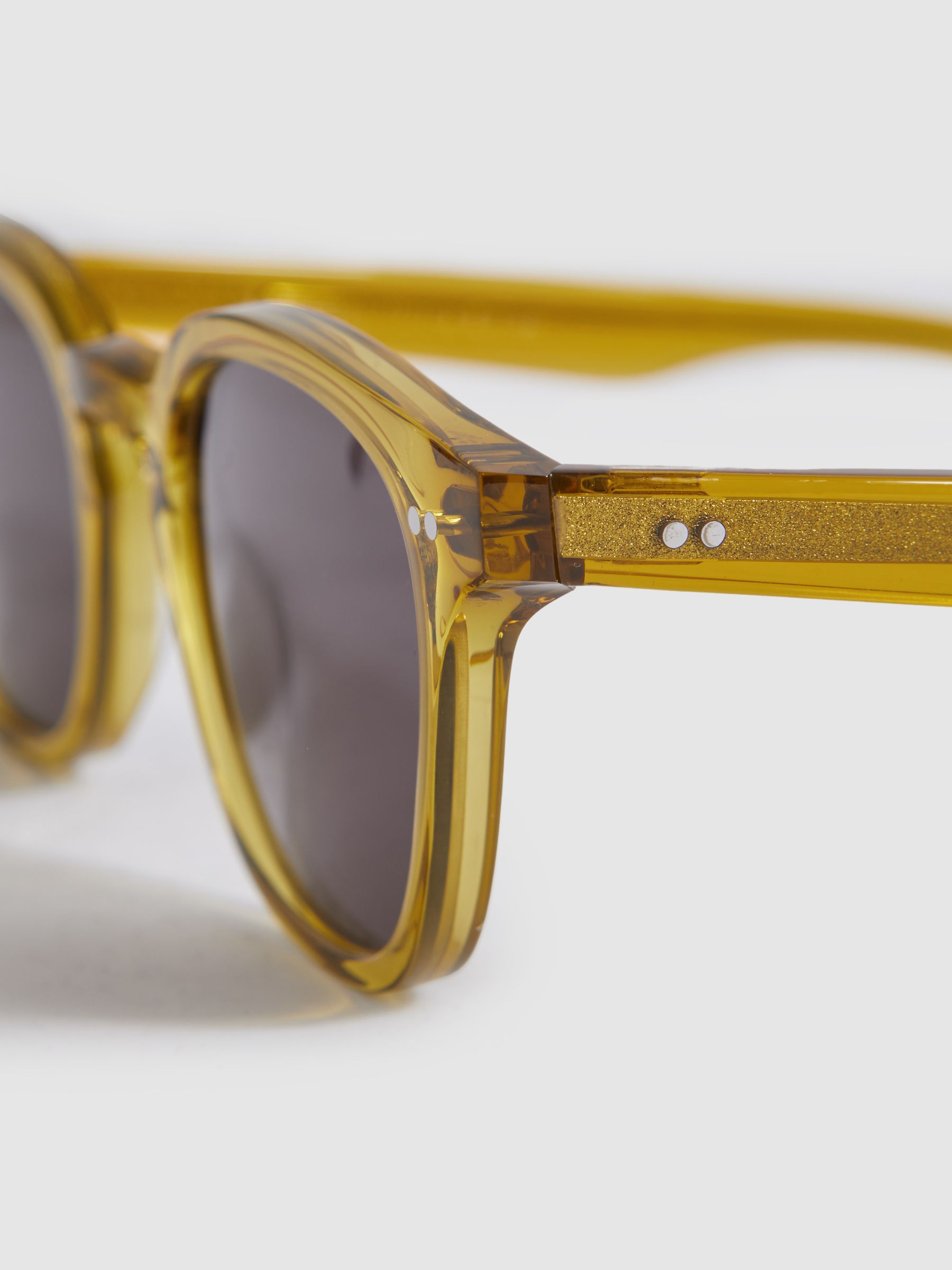 Monokel Eyewear Round Sunglasses in Amber - Image 3 of 3