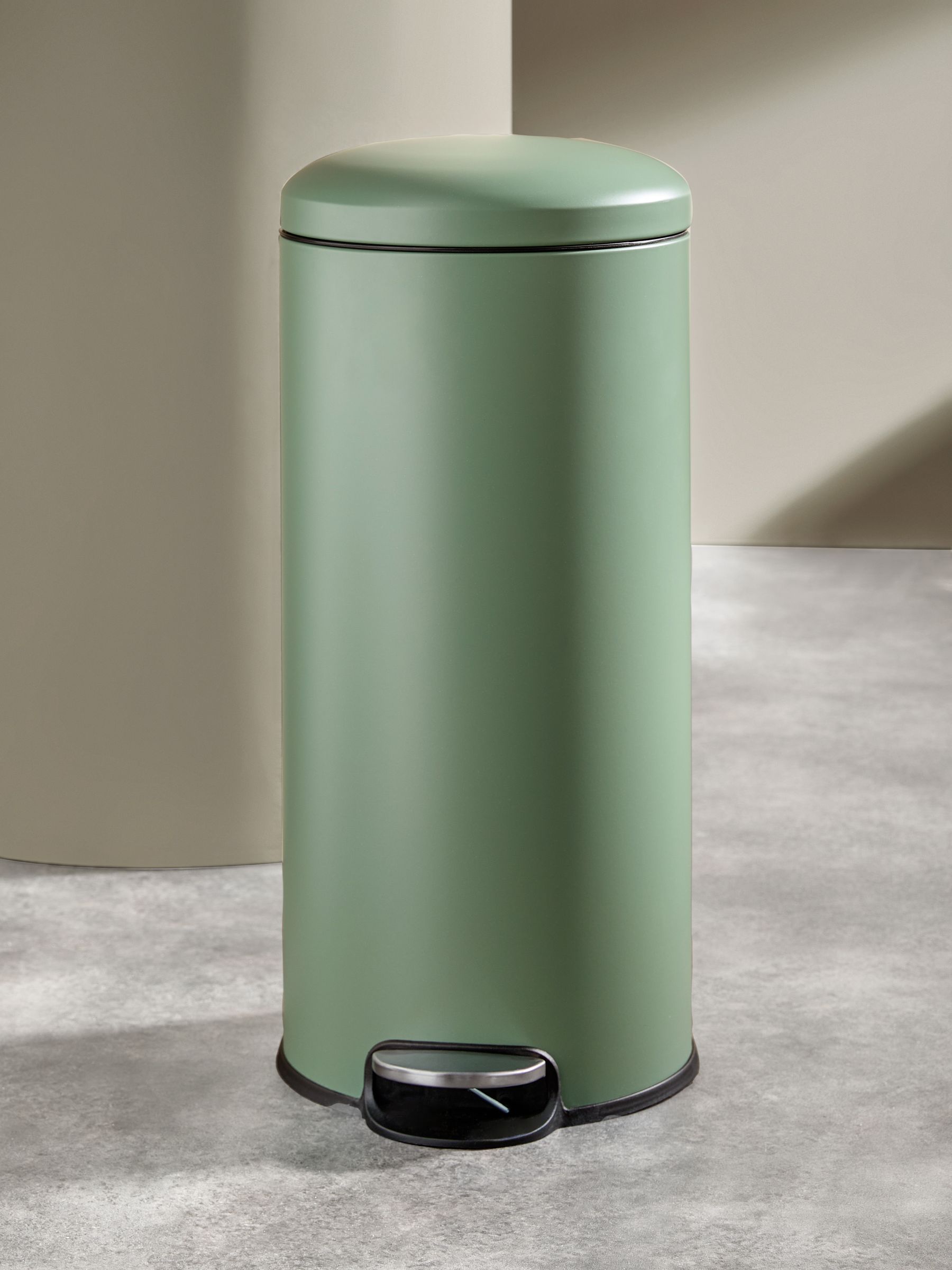 Joss 30L Bin in Green - Image 2 of 5