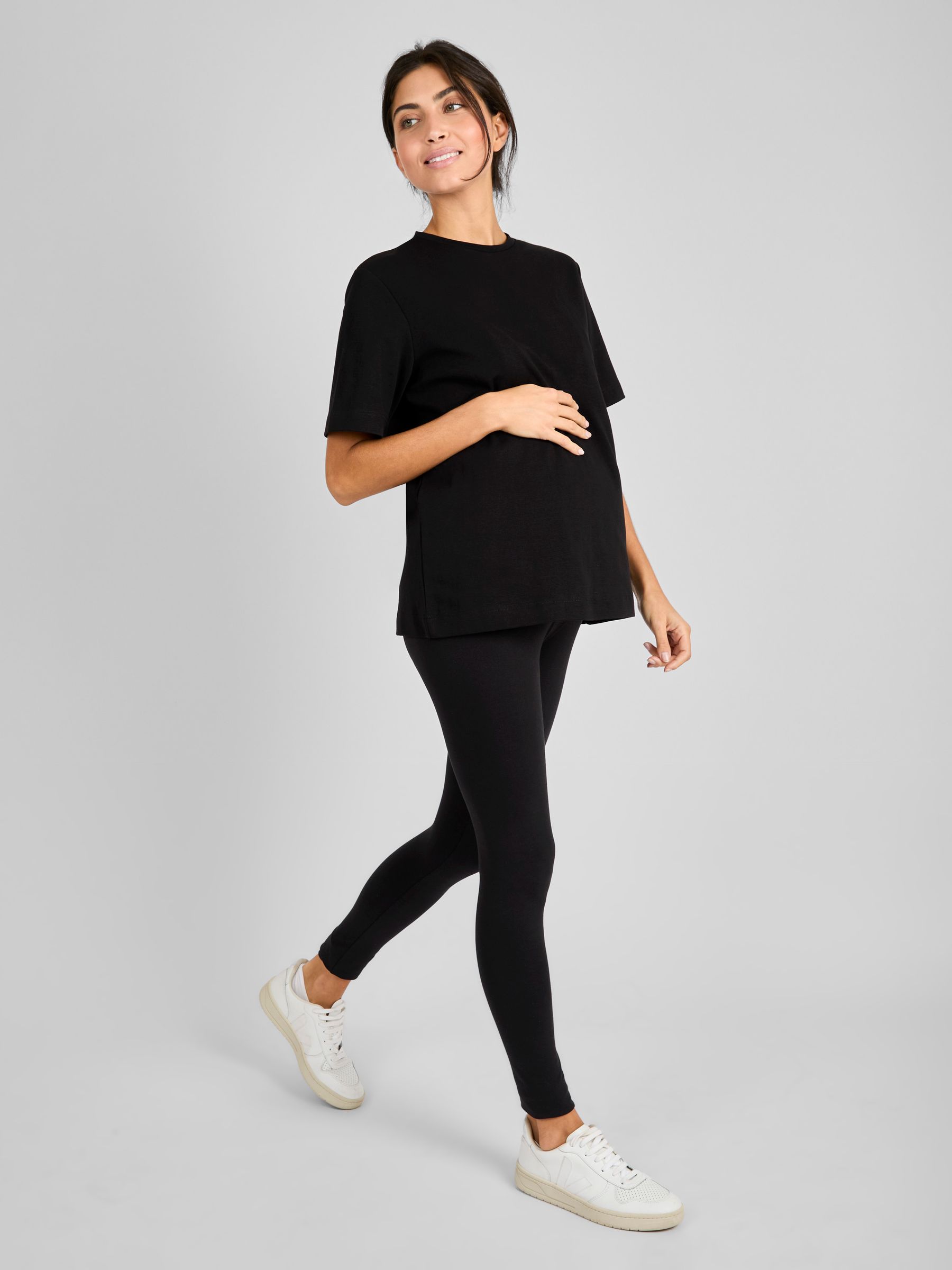 Black Oversized Boyfriend Maternity T-Shirt - Image 3 of 4