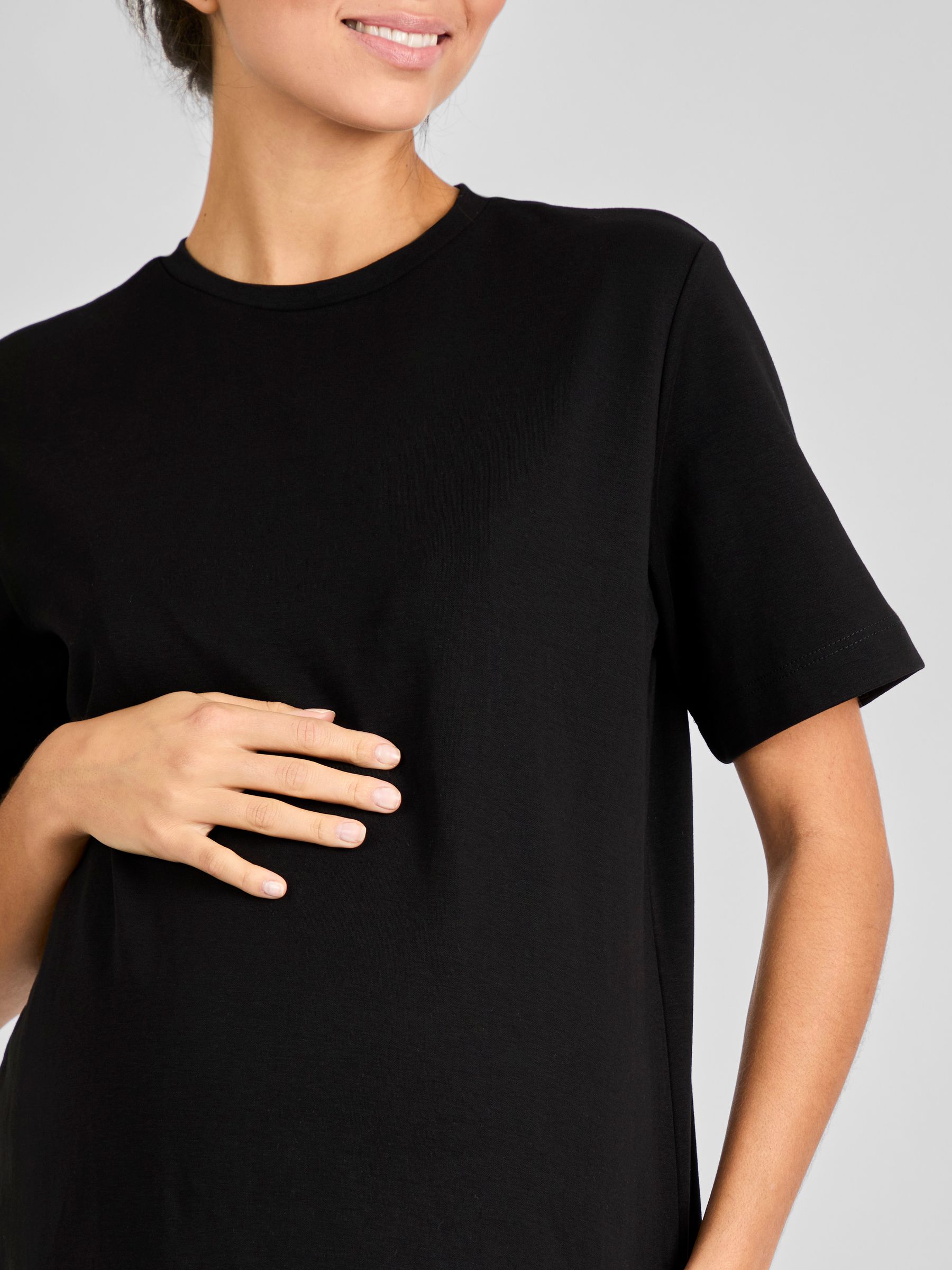 Black Oversized Boyfriend Maternity T-Shirt - Image 4 of 4