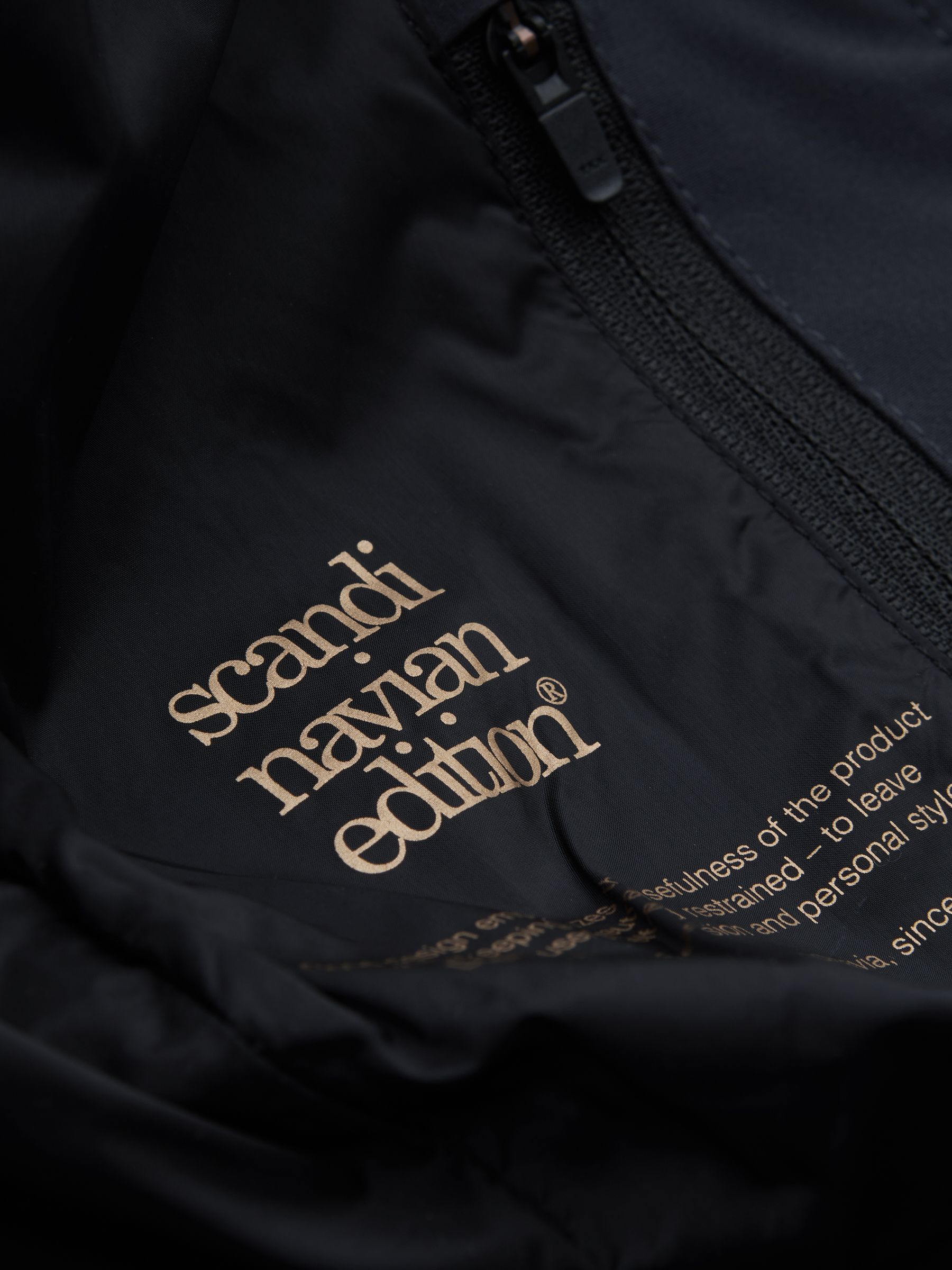 Scandinavian Edition Detachable Hooded Raincoat in Midnight - Image 6 of 7