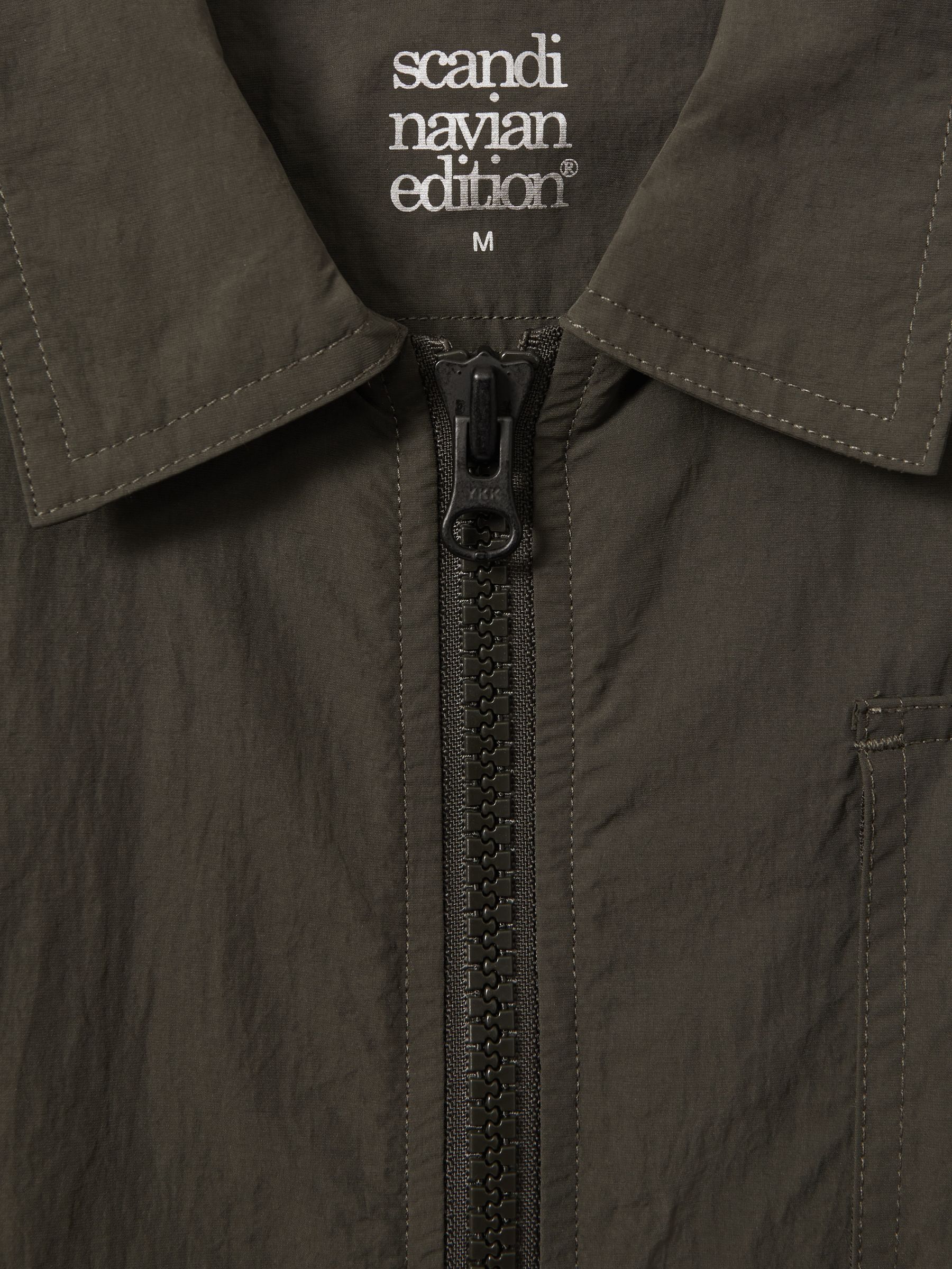 Scandinavian Edition Lightweight Jacket in Dark Olive - Image 5 of 5