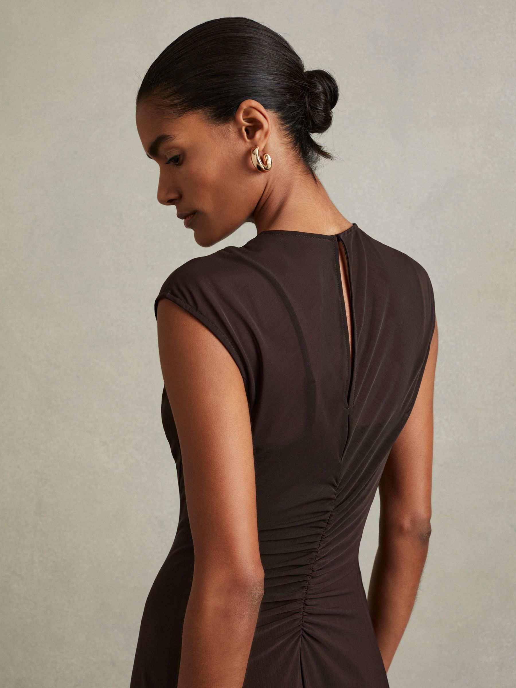 Mesh Ruched Midi Dress in Chocolate - Image 4 of 6