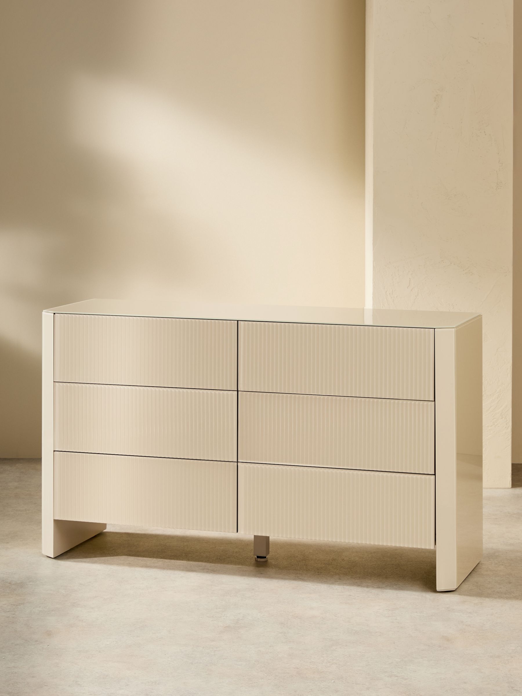 Eleni 6 Drawer Wide Chest of Drawers in Ecru White - Image 3 of 4
