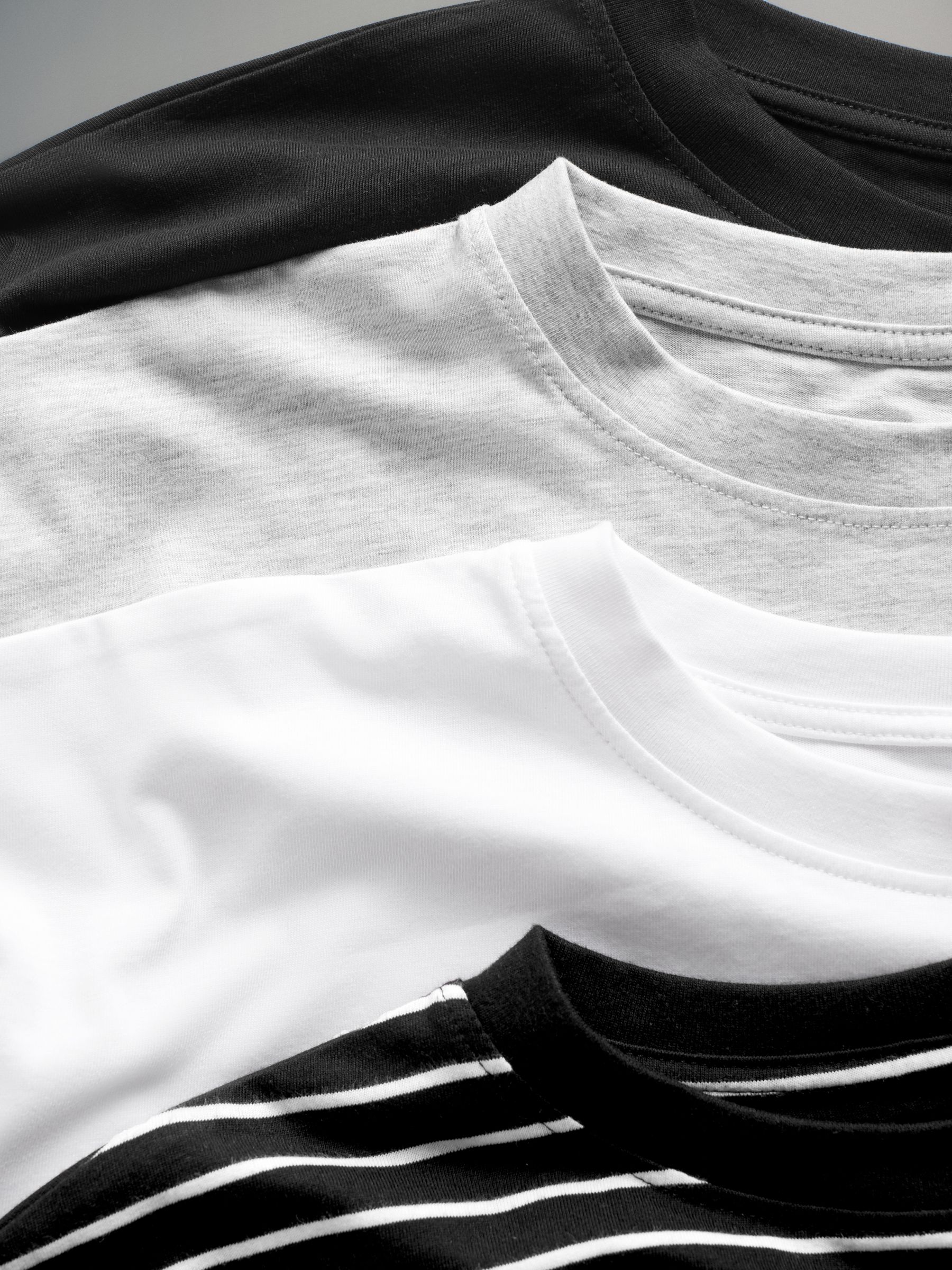 Black/Grey/White/Black & White Stripe 4 Pack 100% Cotton Relaxed Long Sleeve T-Shirts - Image 6 of 6