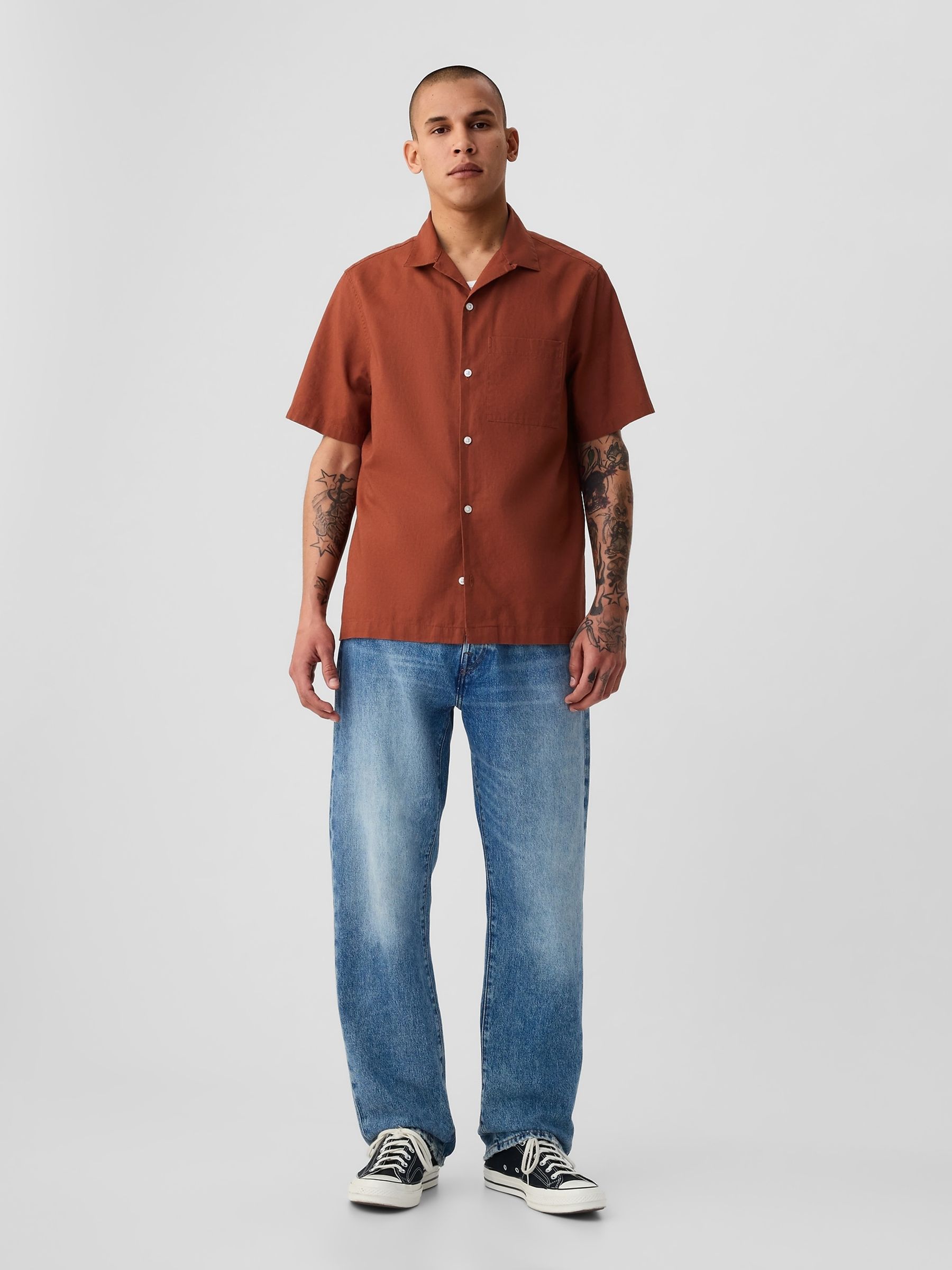 Red Linen-Cotton Short Sleeve Shirt - Image 3 of 4