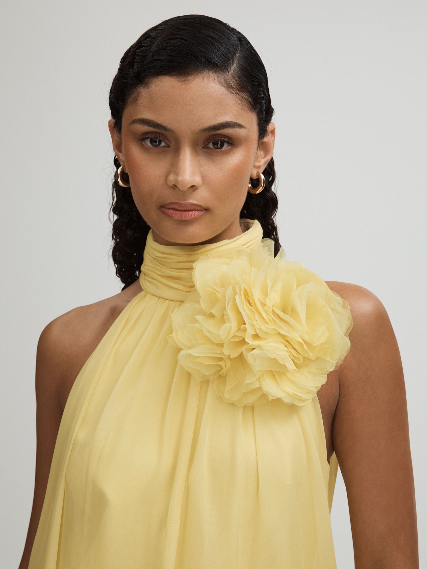 Ginnie Buttermilk Halston Removable Ruffle Chiffon Maxi Dress - Image 4 of 6
