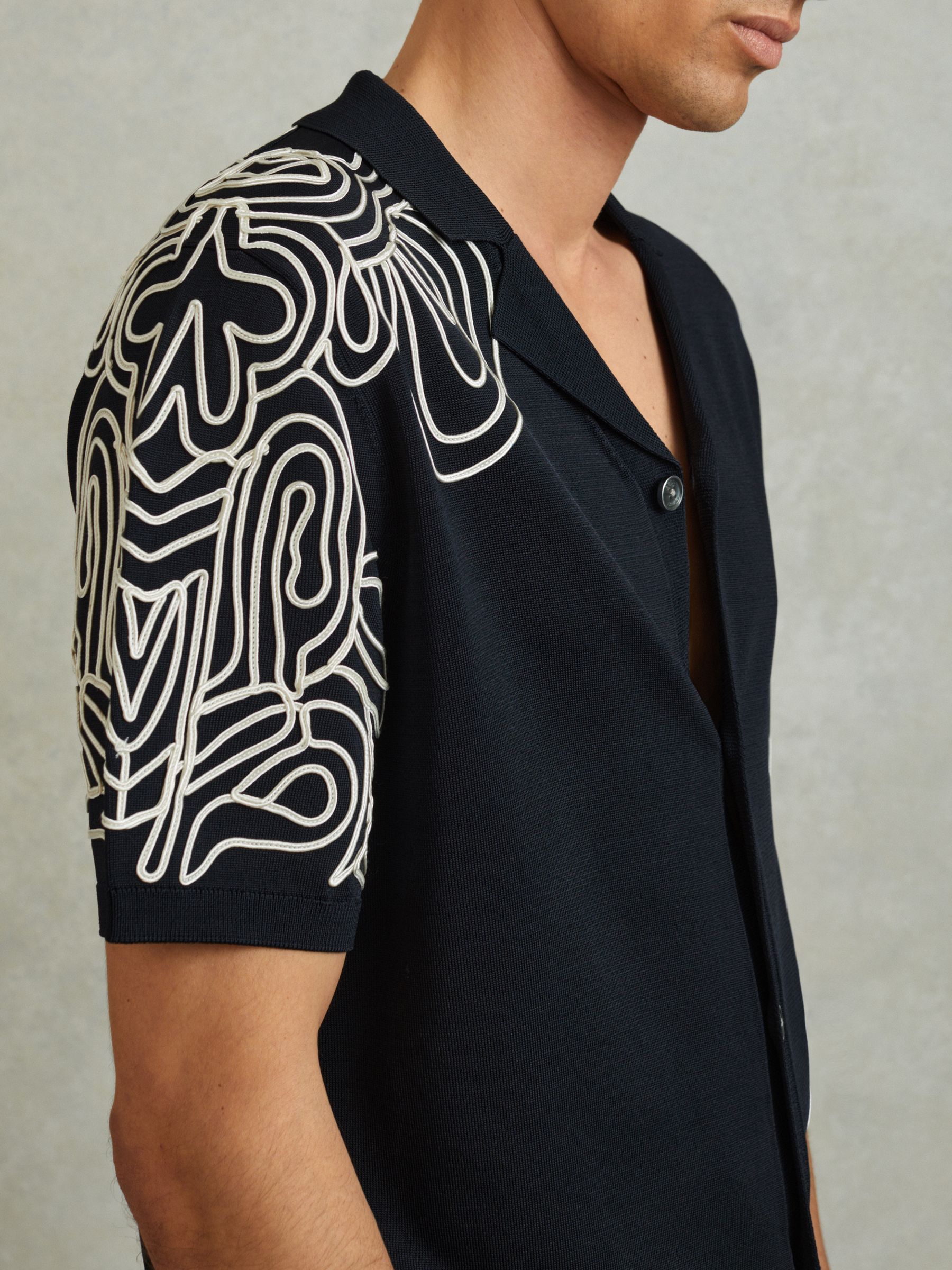 Jersey Embroidered Cuban Collar Shirt in Navy - Image 3 of 5