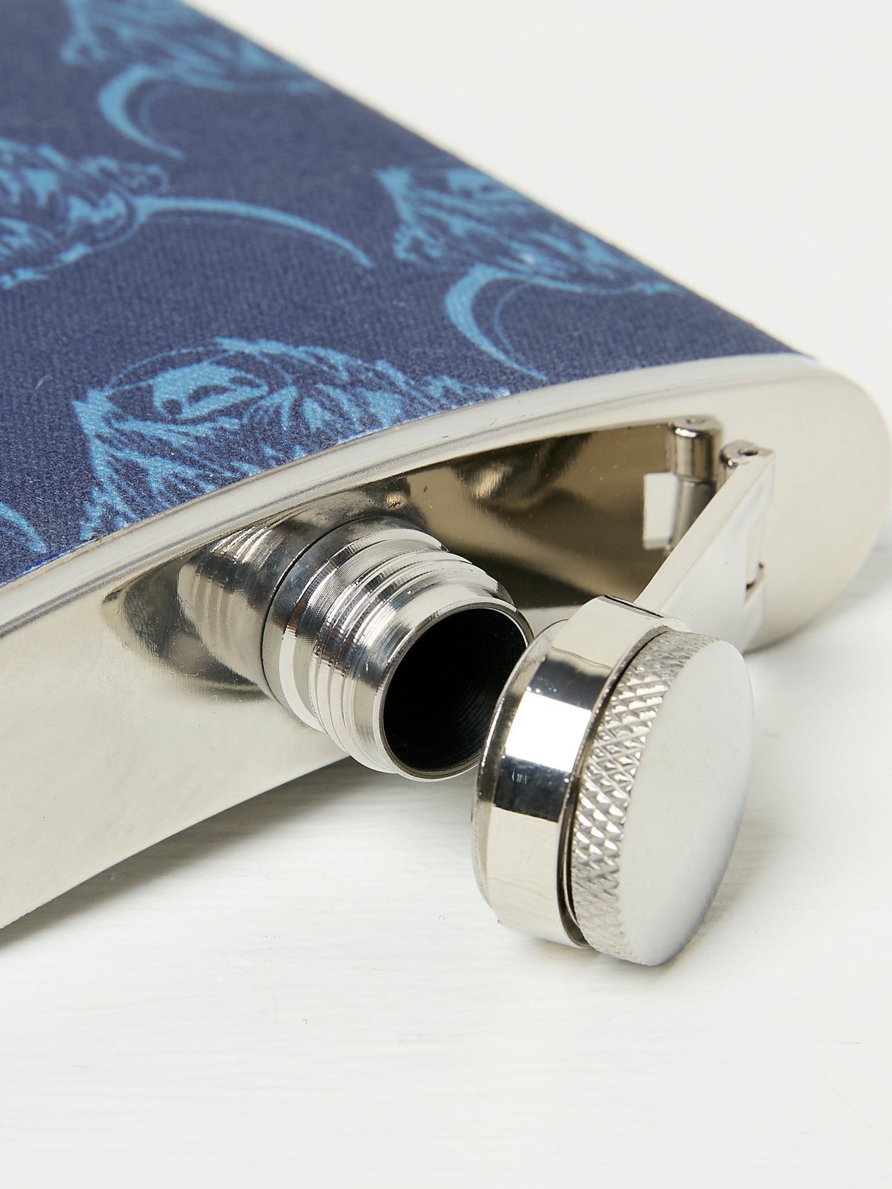 Navy Blue Highland Cow Hip Flask - Image 2 of 2