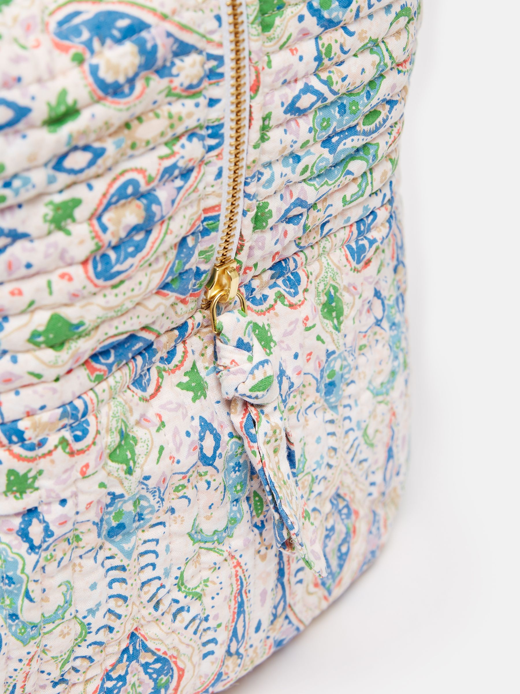 Dolly Blue Paisley Weekend Bag - Image 4 of 7