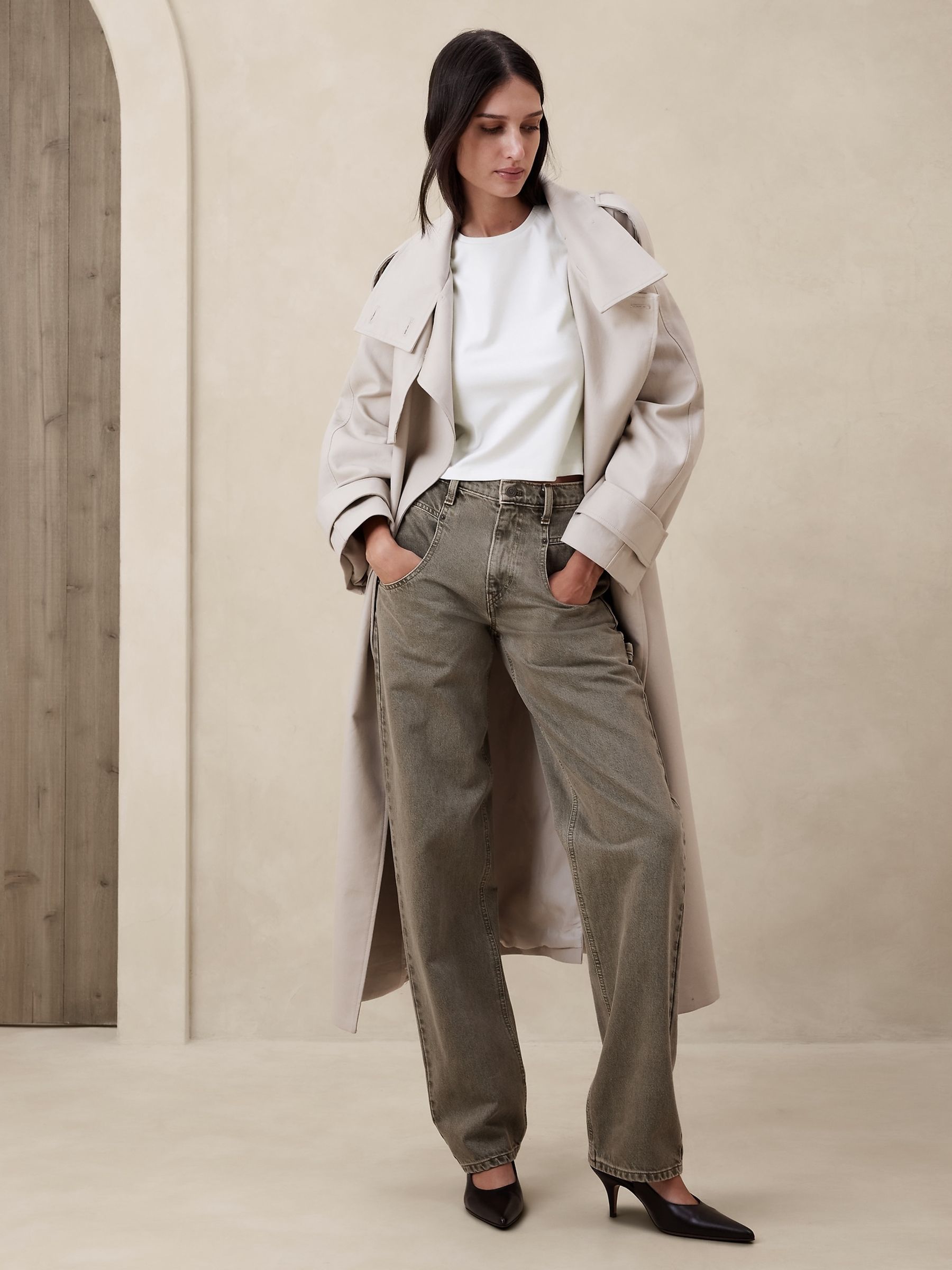 Banana Republic White Refined Crop Vest - Image 3 of 4