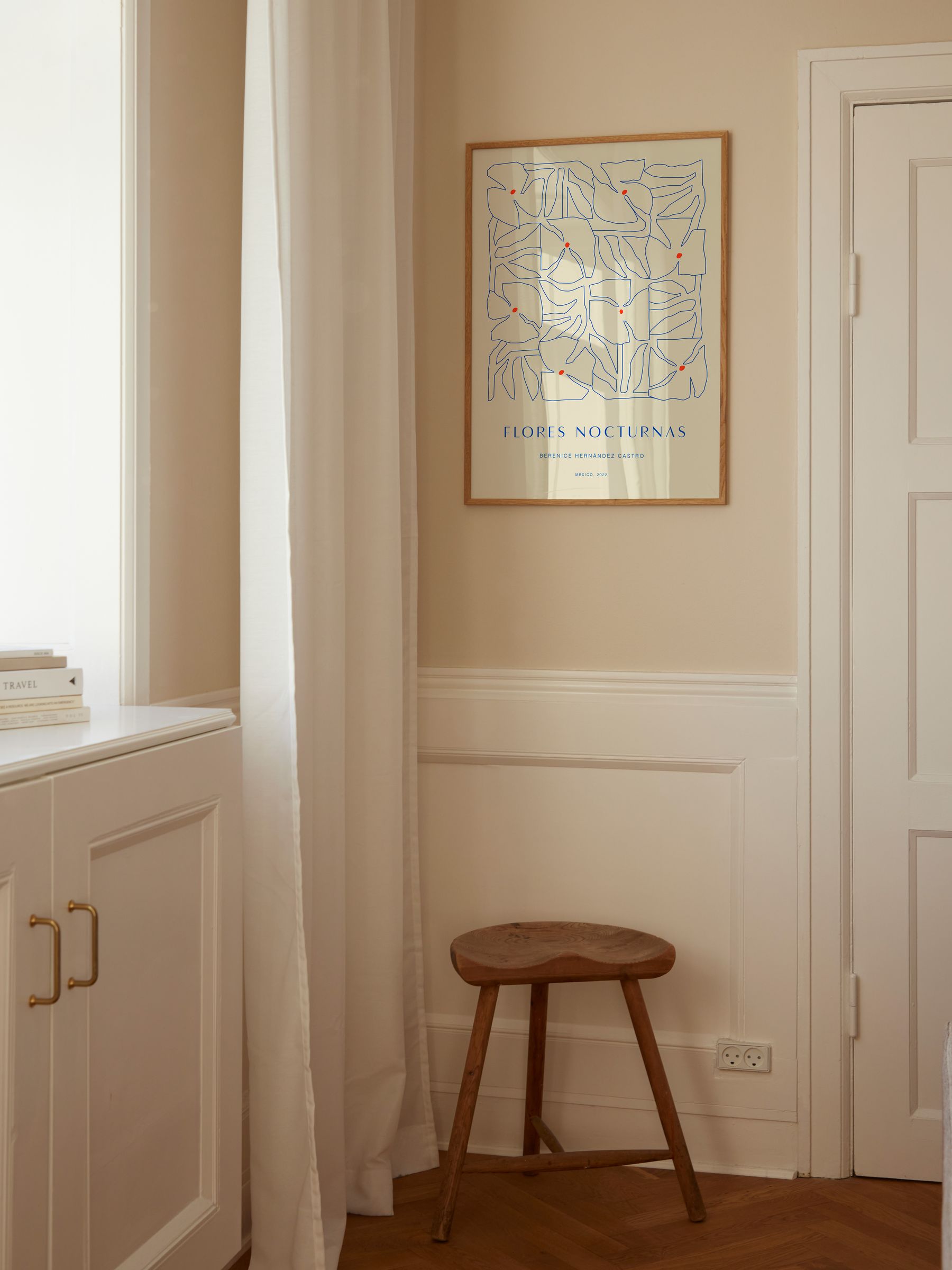 Paper Collective Grey Flores Nocturnas 01 Framed Wall Art Print in Natural Oak Frame - Image 3 of 4