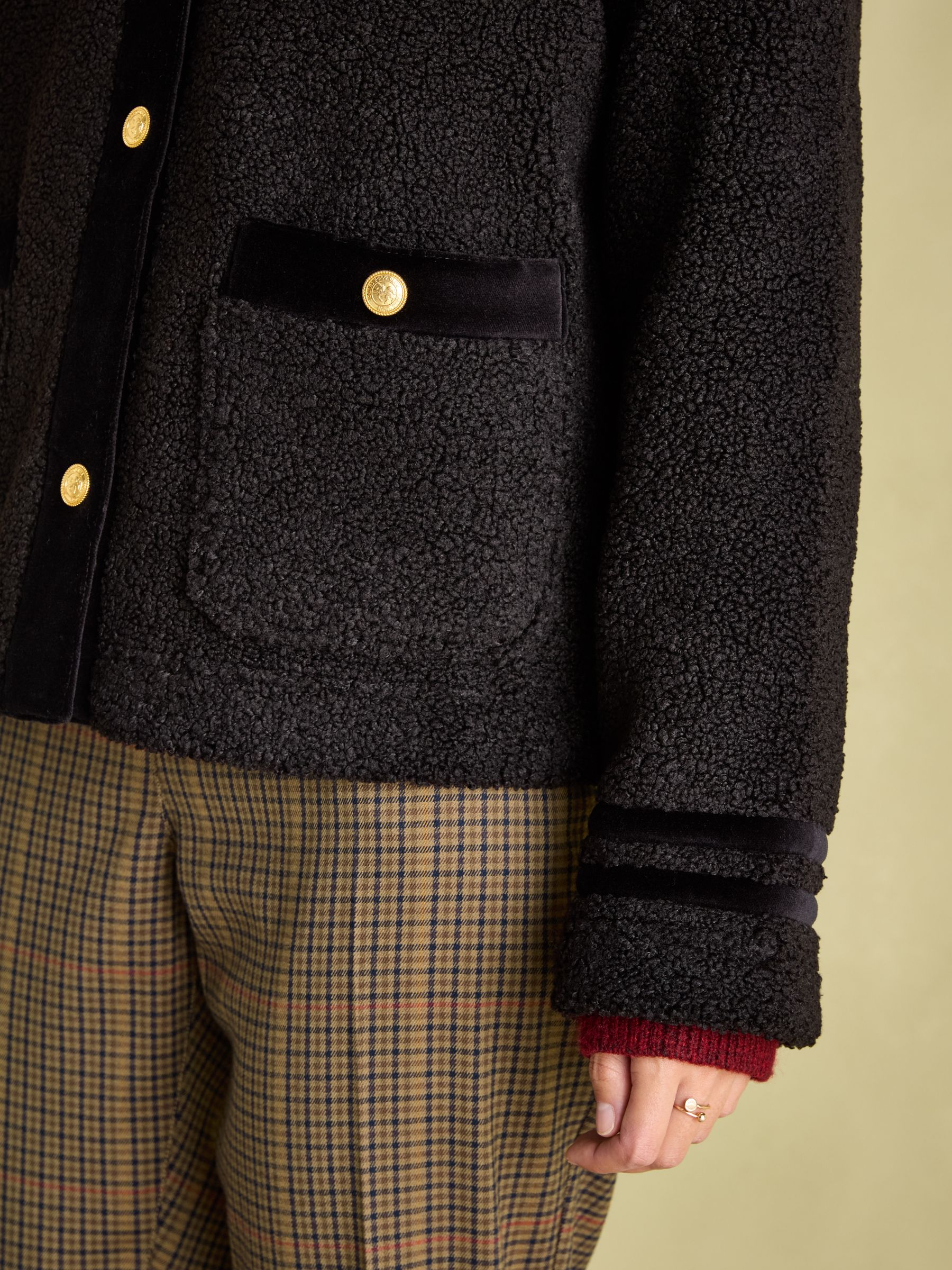 Fleur Black Fleece Jacket - Image 7 of 12