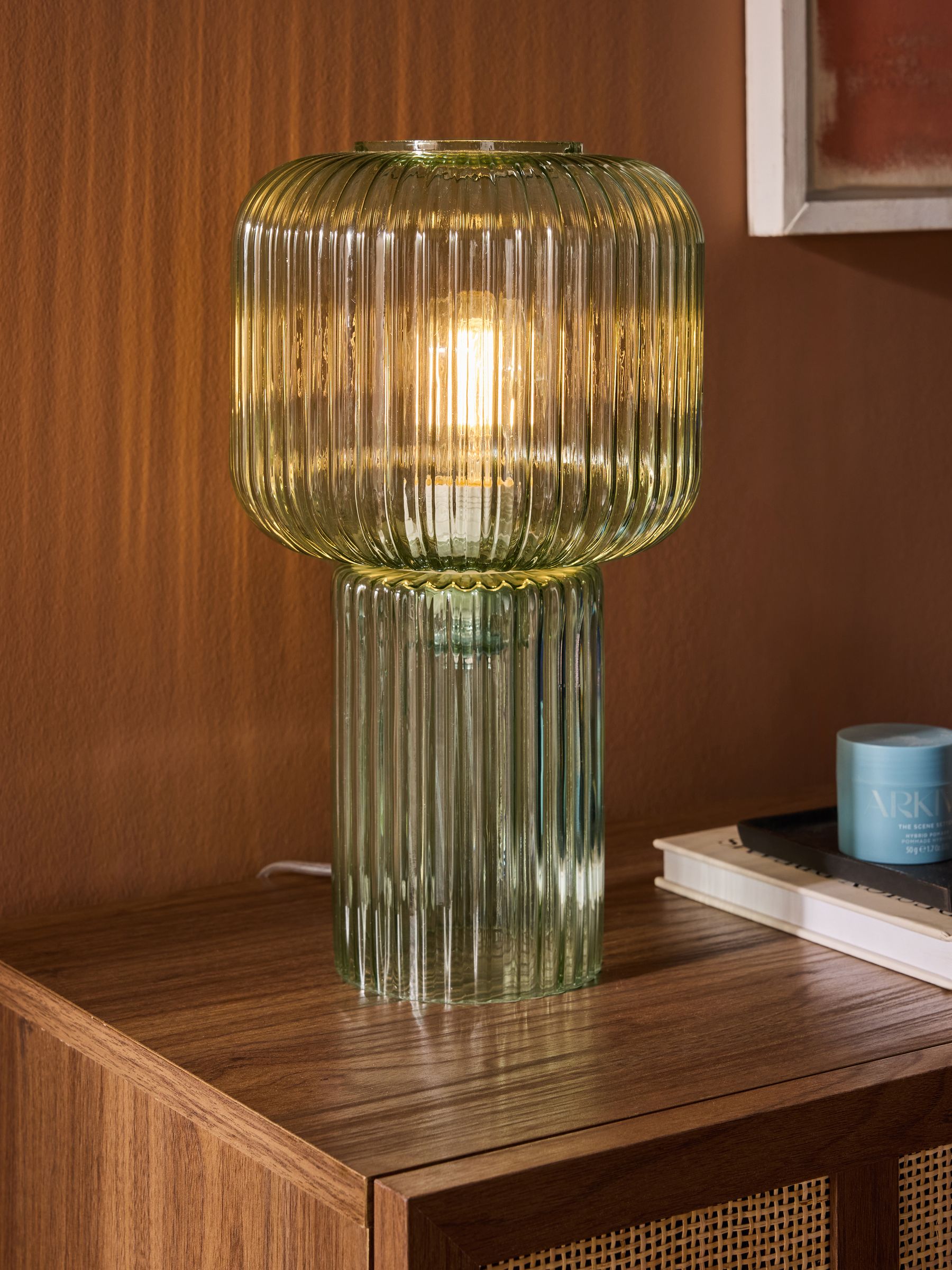 Regular Briz Table Lamp in Green - Image 1 of 5