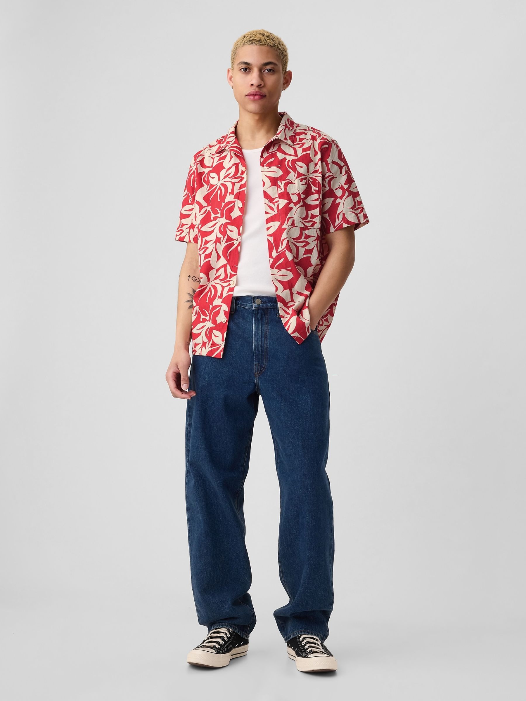 Red Floral Linen Cotton Short Sleeve Shirt - Image 3 of 4