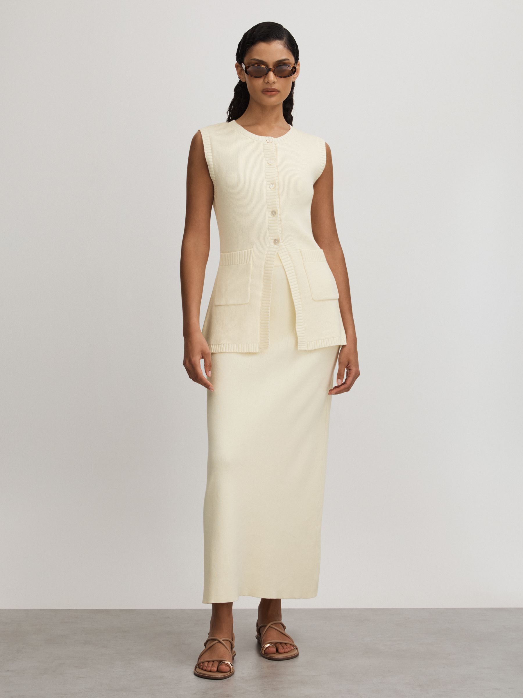 Codie White Anna Quan Knitted Cotton Sleeveless Cardigan - Image 4 of 6