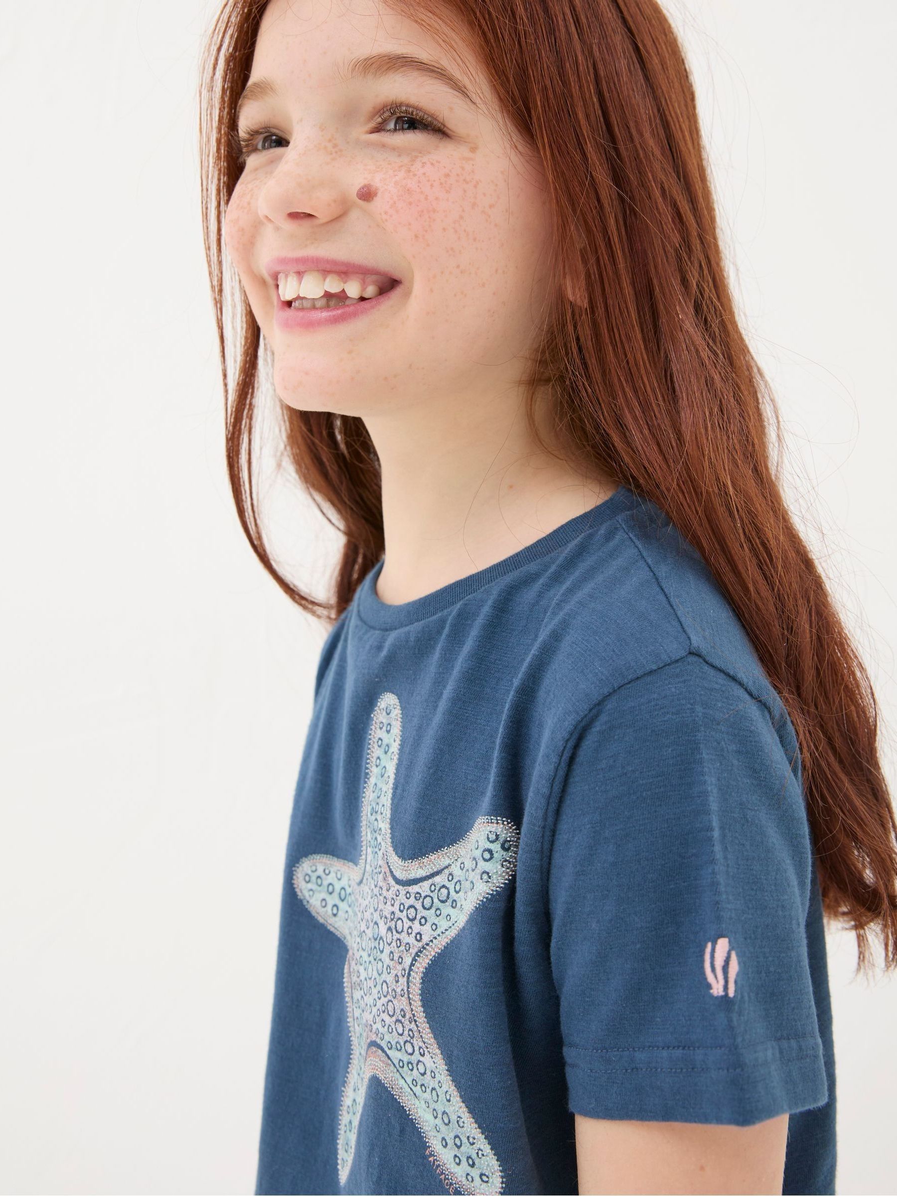Blue Star Fish Graphic T-Shirt - Image 3 of 4