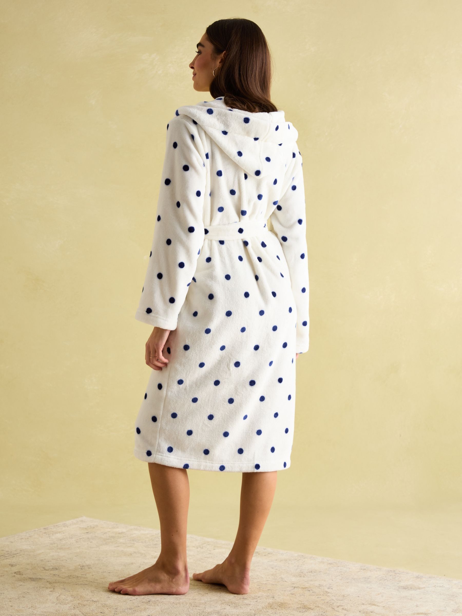 Luna Cream Fleece Dressing Gown with Hood - Image 2 of 6