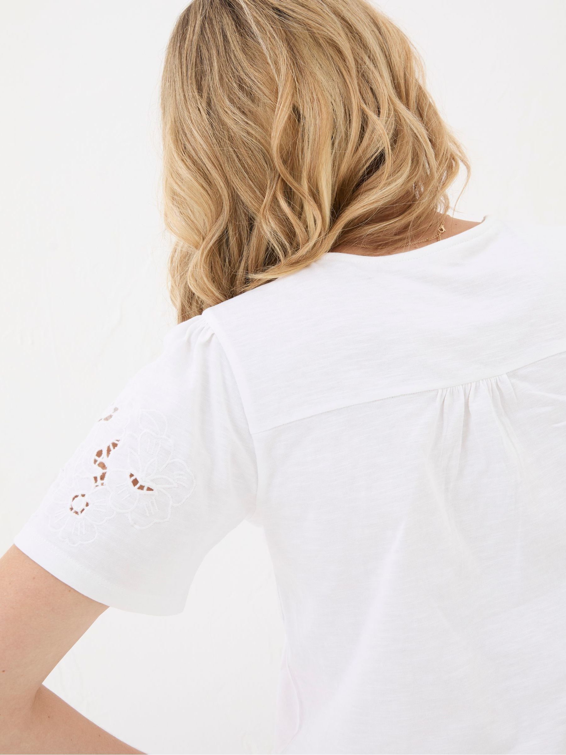 Toni White Lace T-Shirt - Image 4 of 5