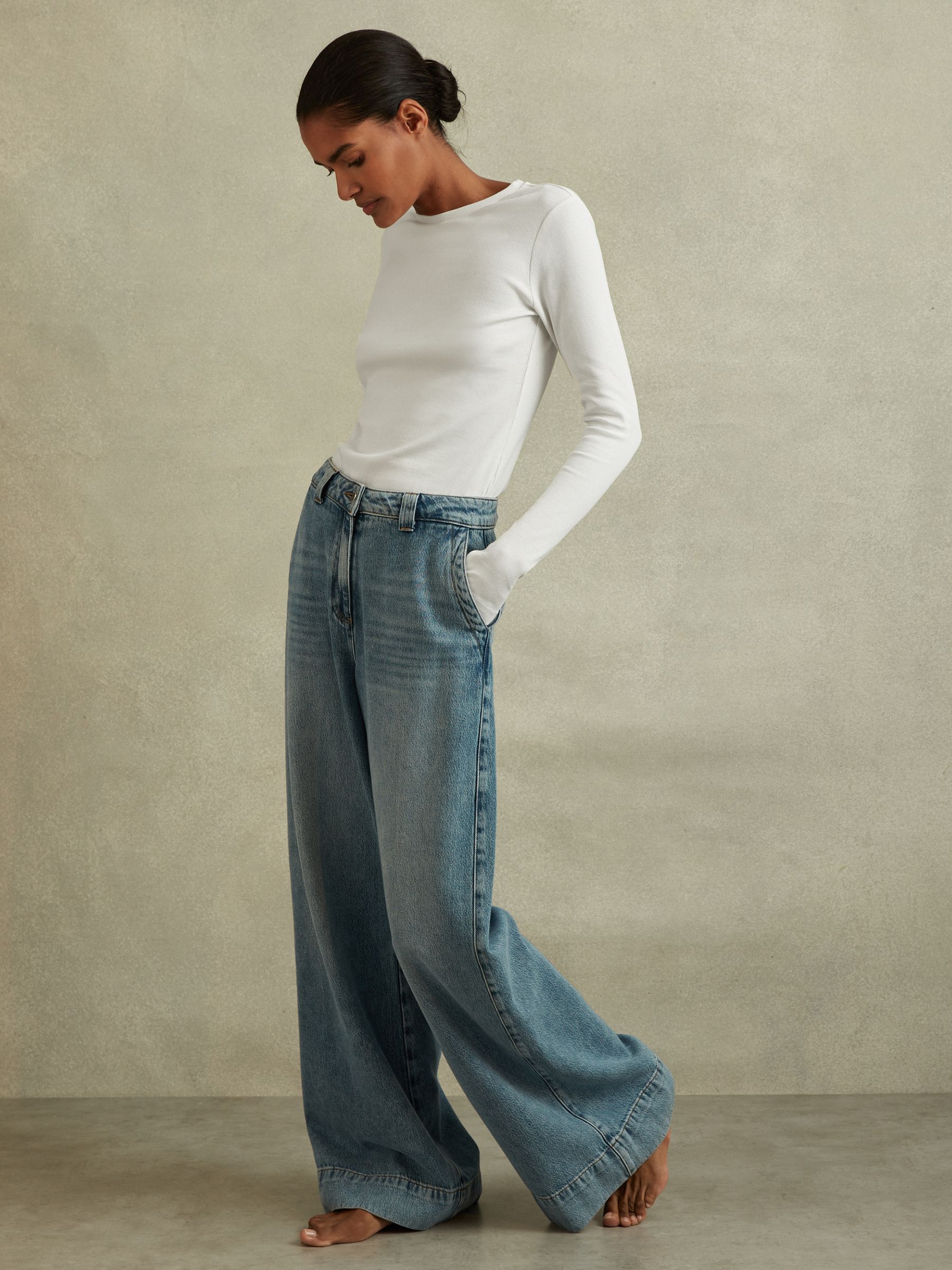 Cotton Blend Crew Neck Top in White - Image 3 of 6