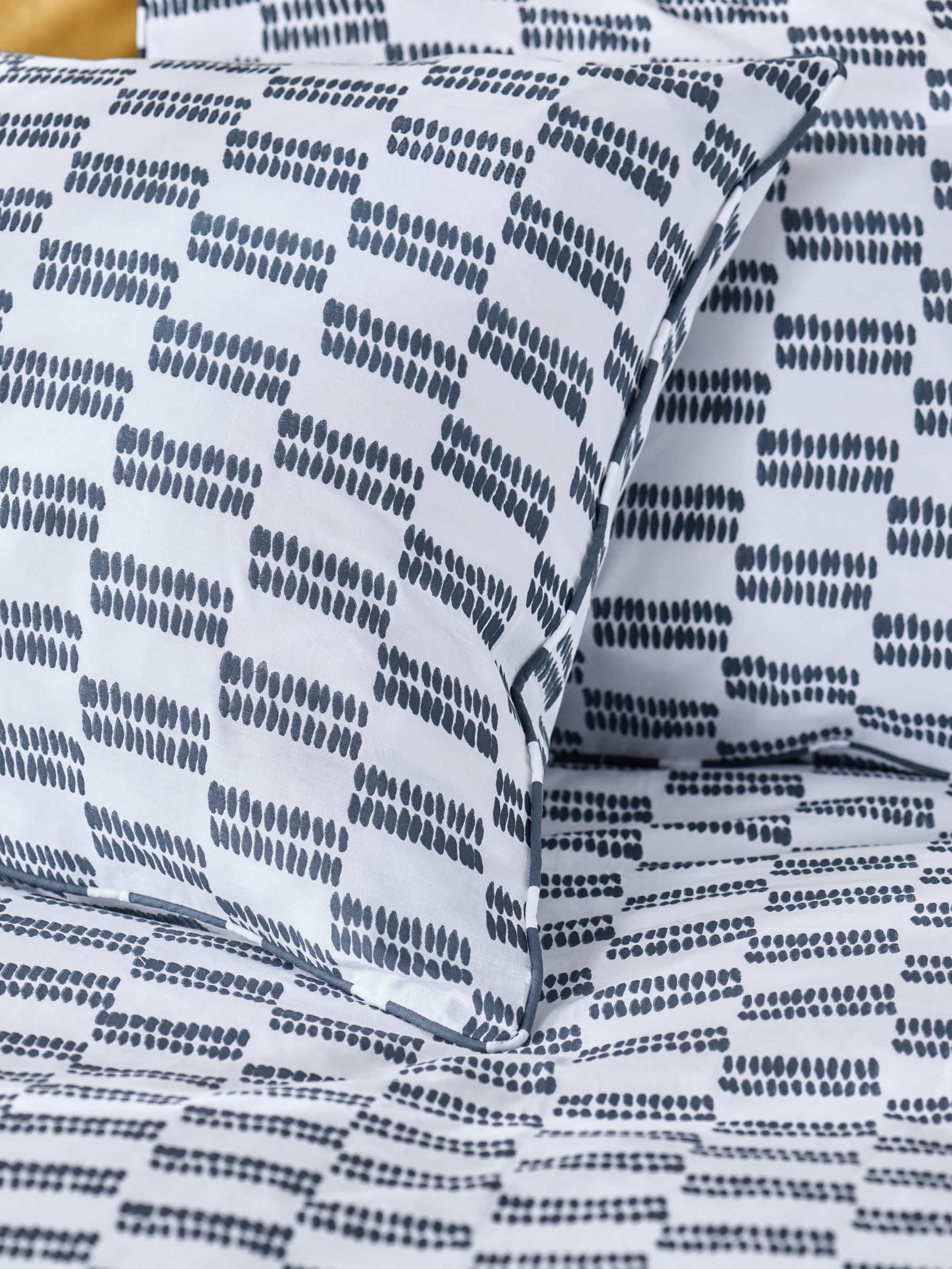 Novogratz Navy Rupert Dash 100% Cotton Duvet Cover and Pillowcase Set - Image 2 of 3