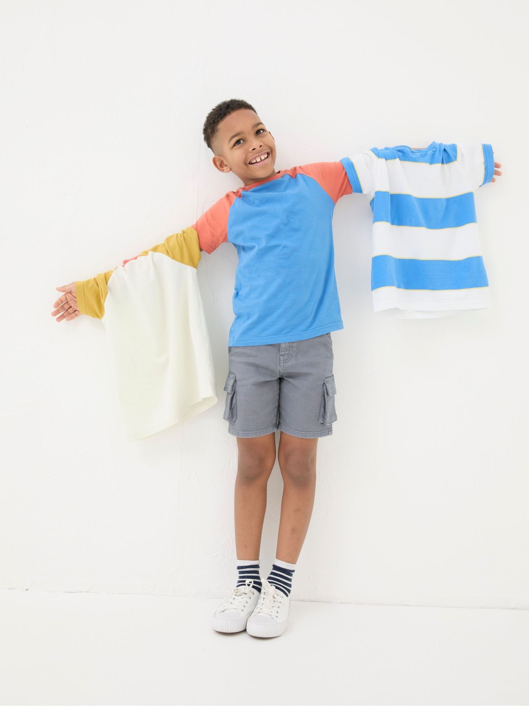 White/Blue 100% Cotton Short Sleeve T-Shirts 3 Pack - Image 6 of 7